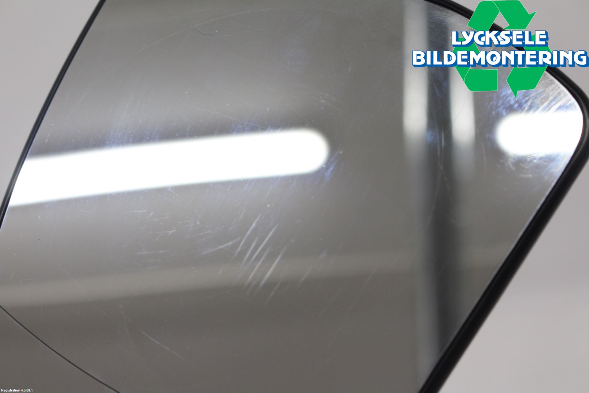 Ford FOCUS 11-14 Spegelglas Vä