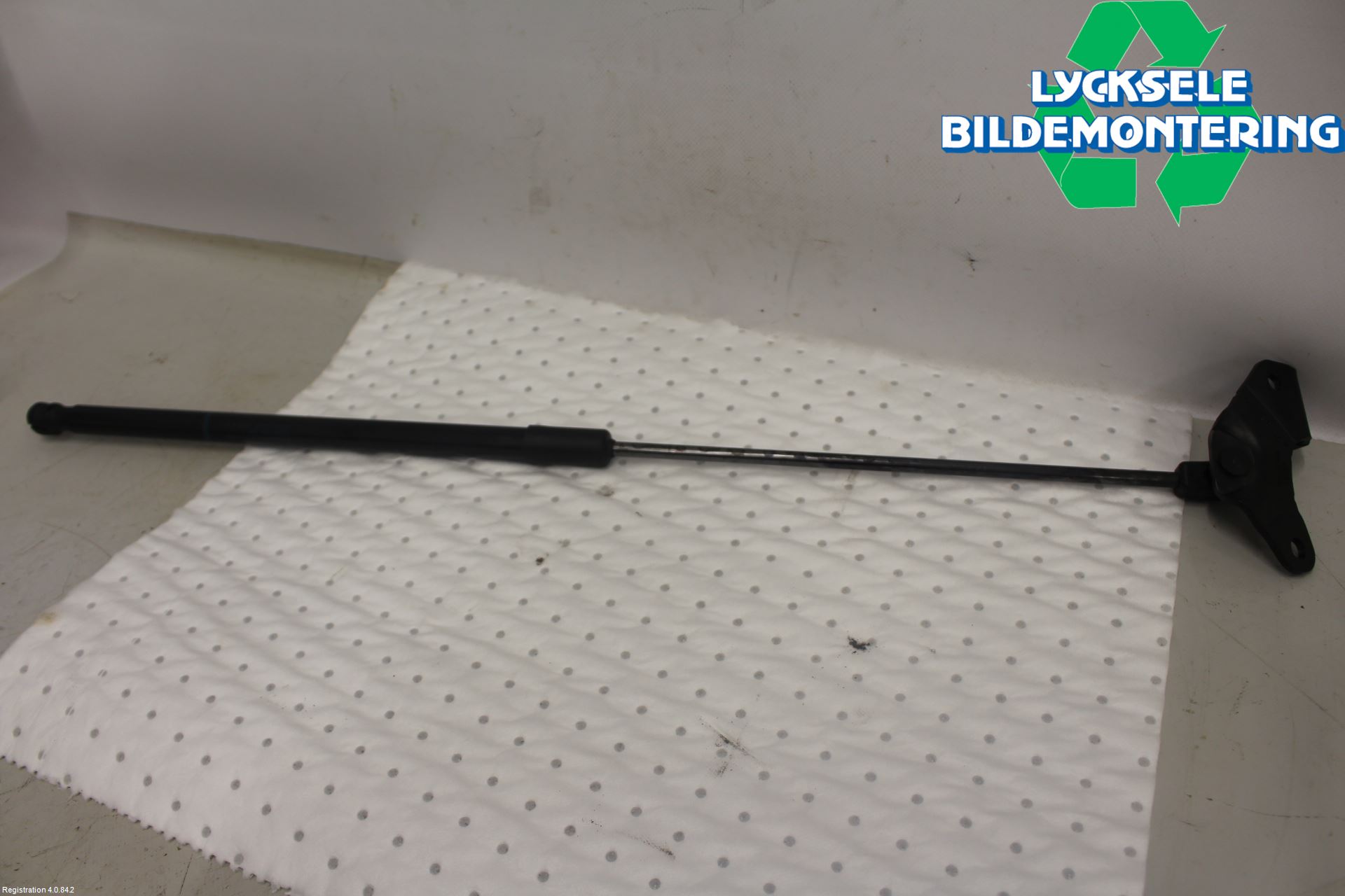 Audi A3/S3 8Y 21- Gasfjäder Baklucka