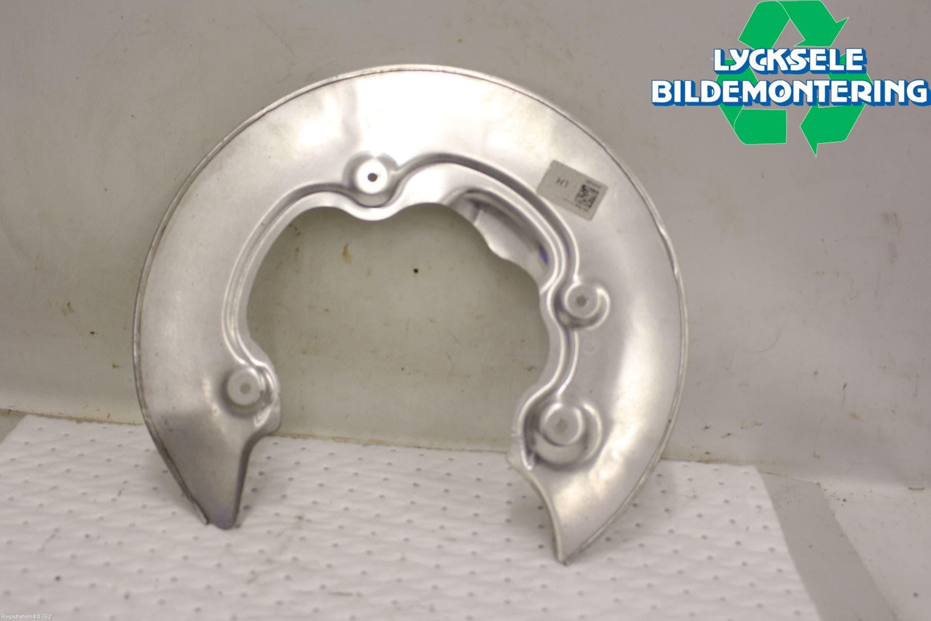 BMW 3 G20/G21/G80/G81 19- Bromssköld Bak