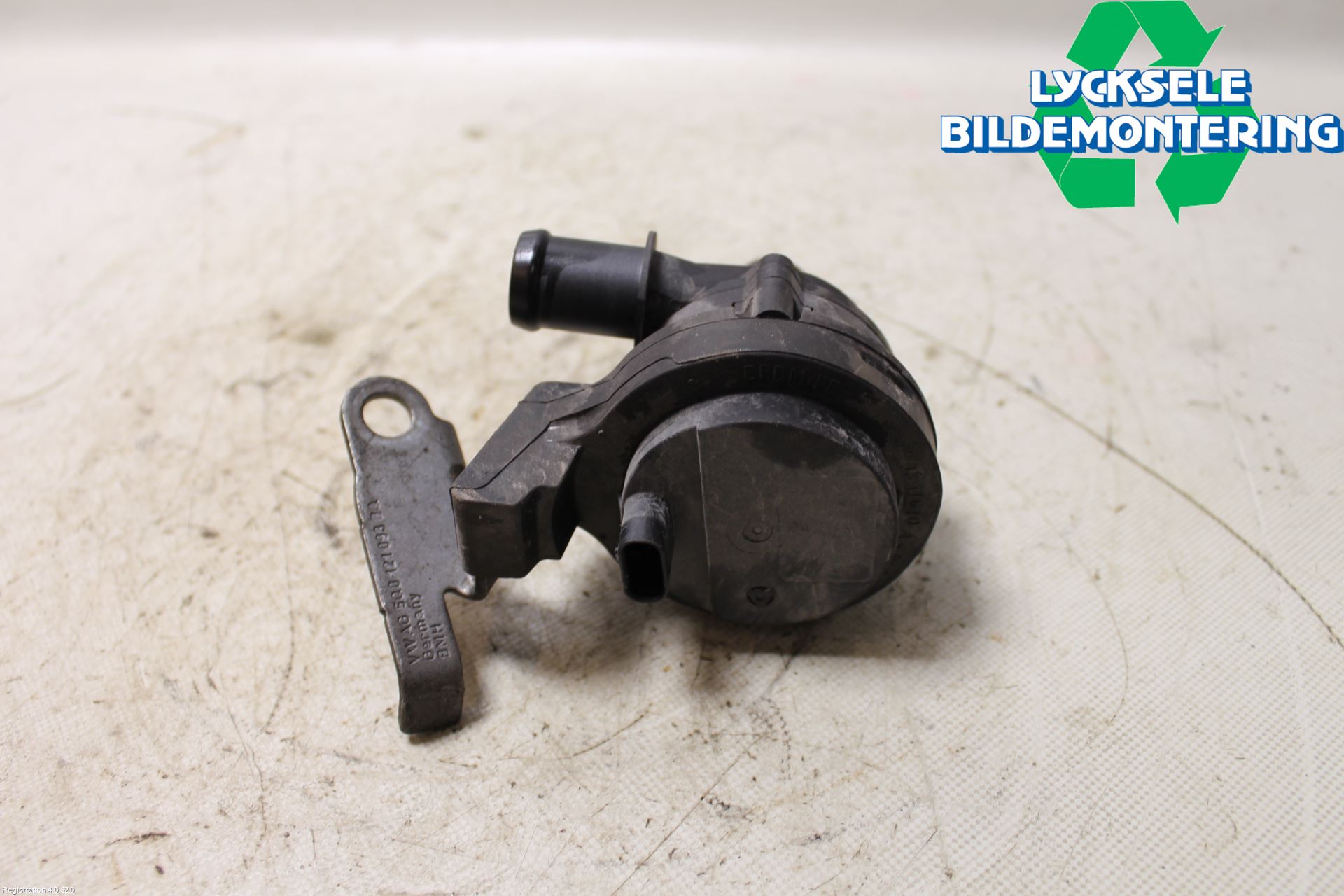 Volkswagen VW TIGUAN 16-24 Vattenpump