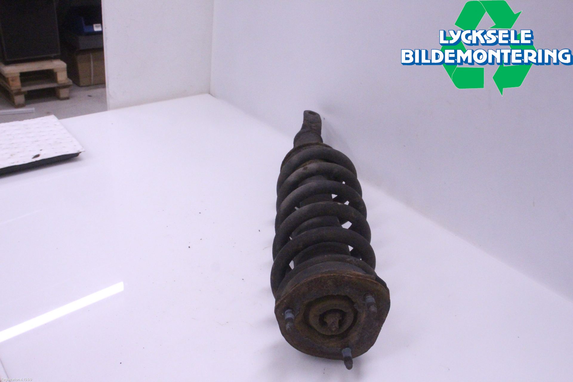 Dodge PICK UP RAM 81- Fjäderben Fram Vänster