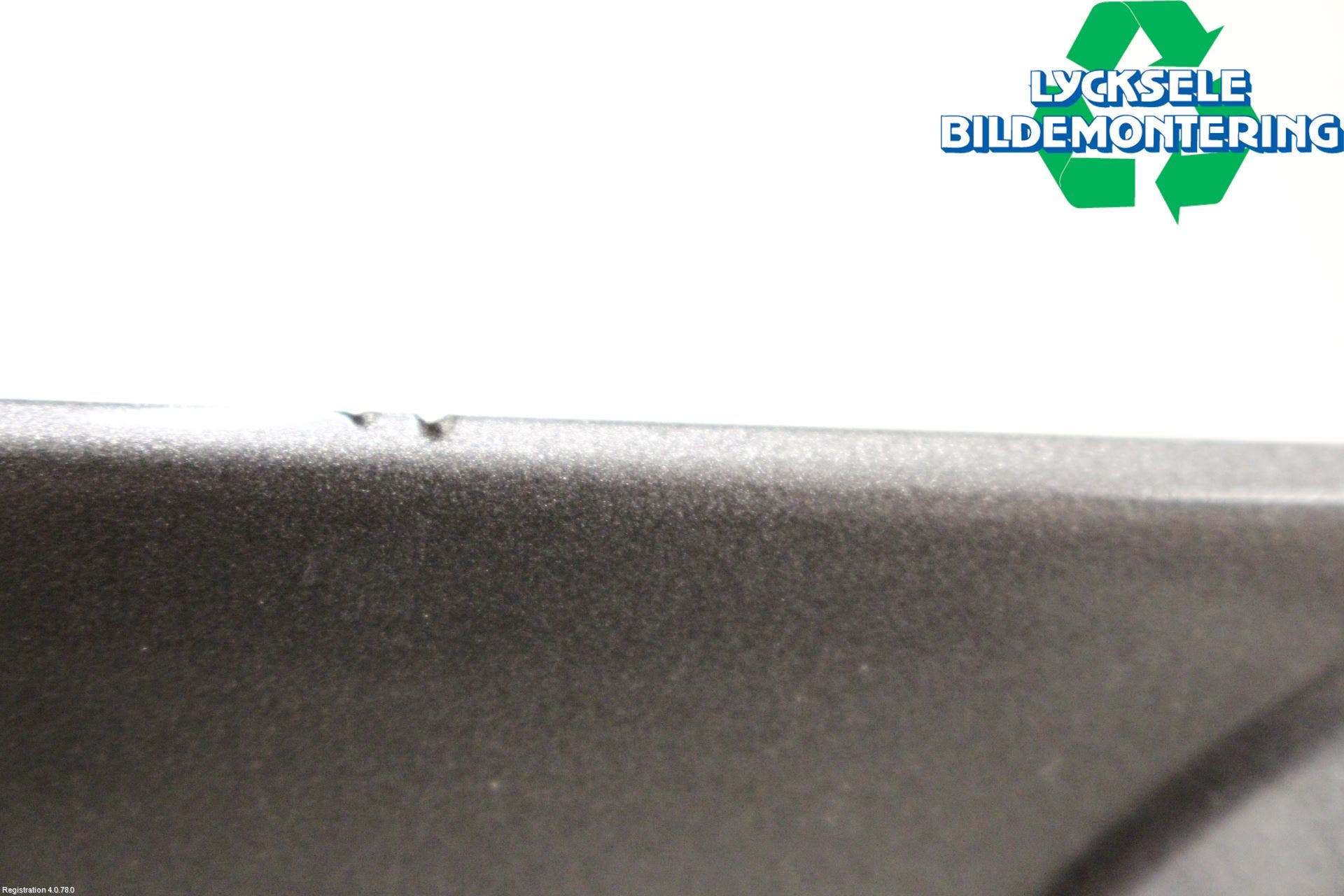 Nissan JUKE 10-14 Bakluckehandtag