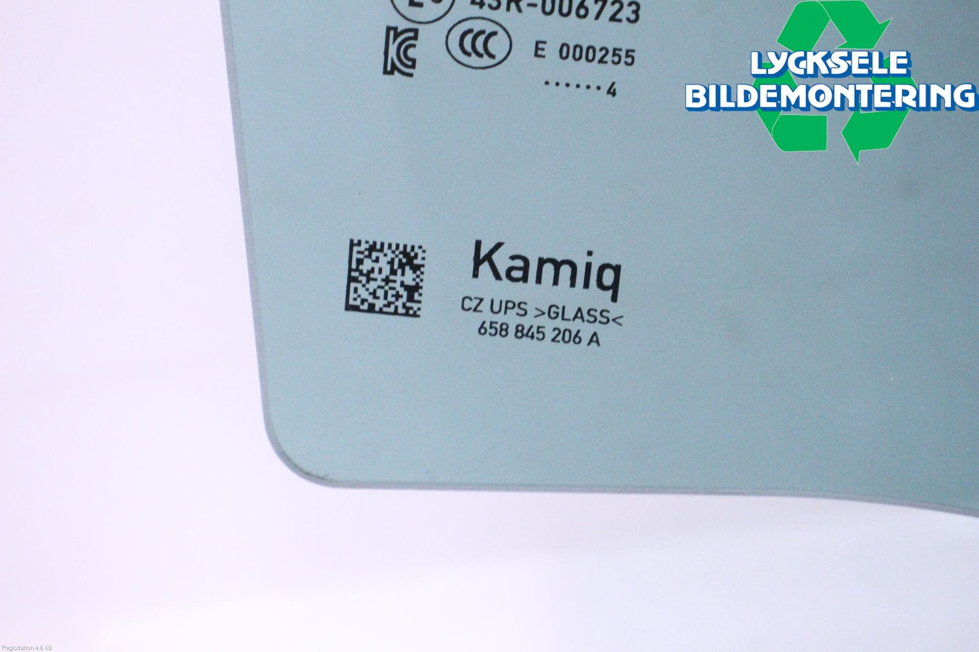 Skoda KAMIQ 20- Dörruta Bak Höger