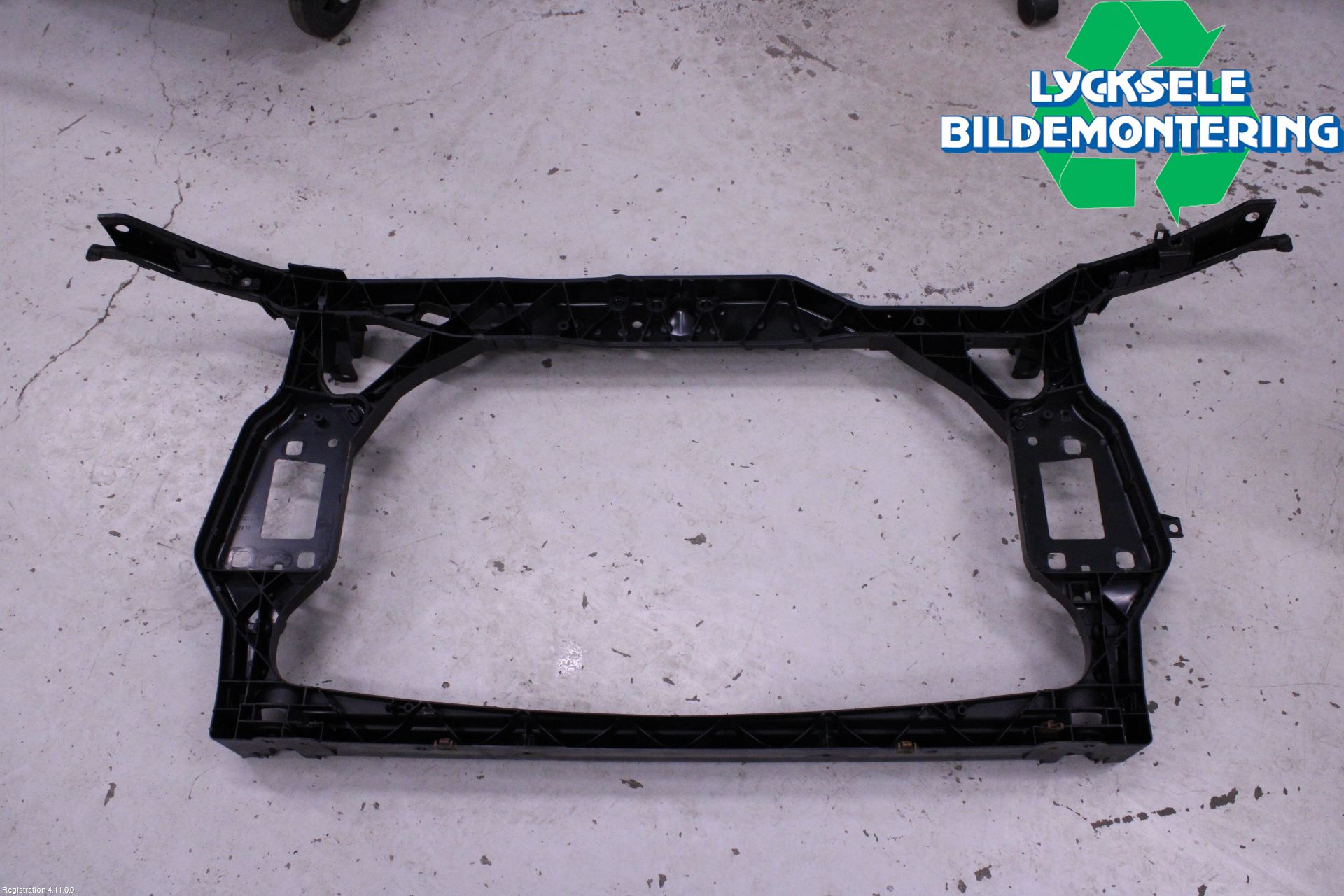 Audi A4 12-15 Frontkorg
