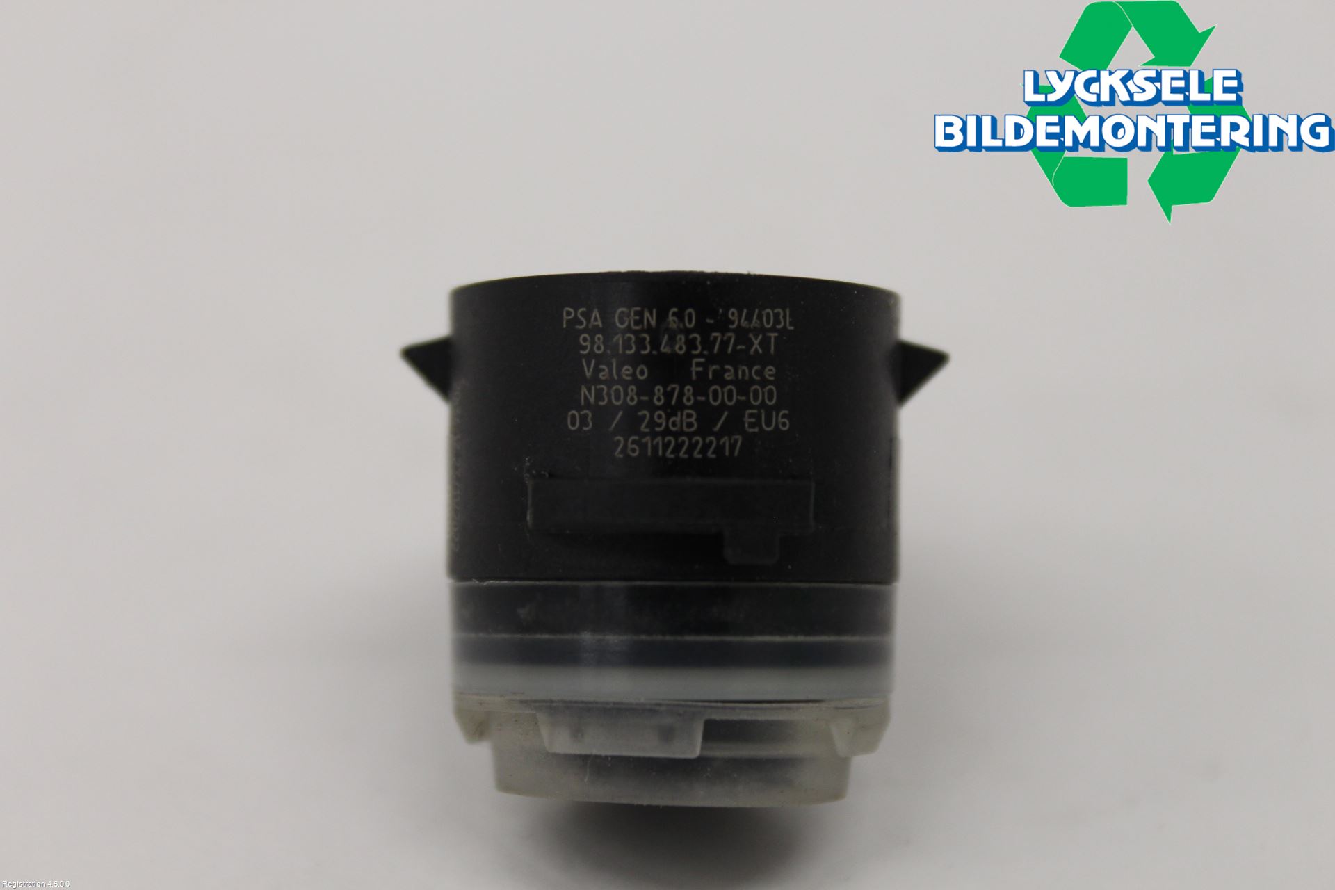 Peugeot 2008/E-2008 20- Parkeringshjälp Backsensor