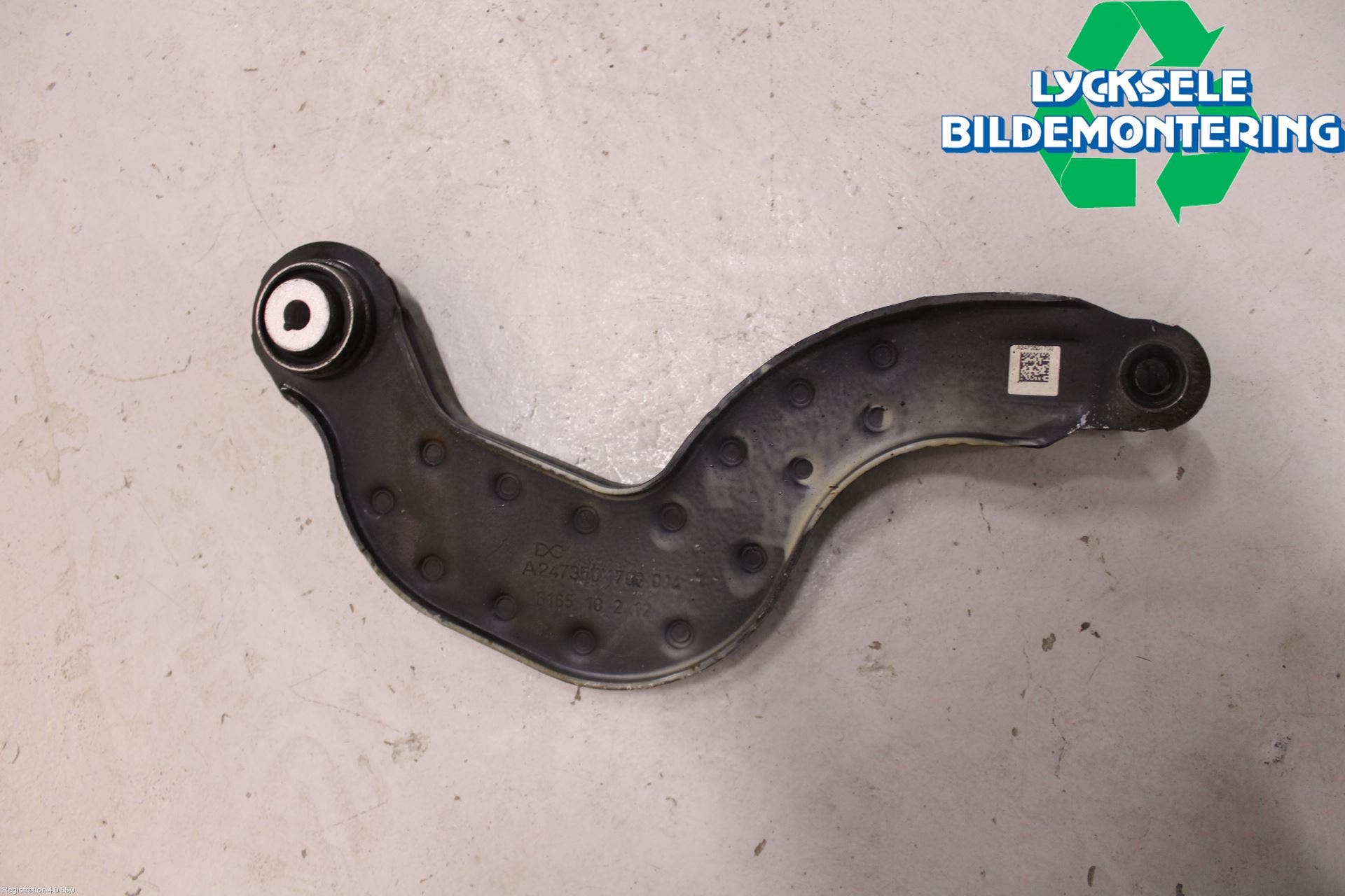 Mercedes-Benz MB A-KLASS (W177) 18- Bärarm Bak Övre Vänster