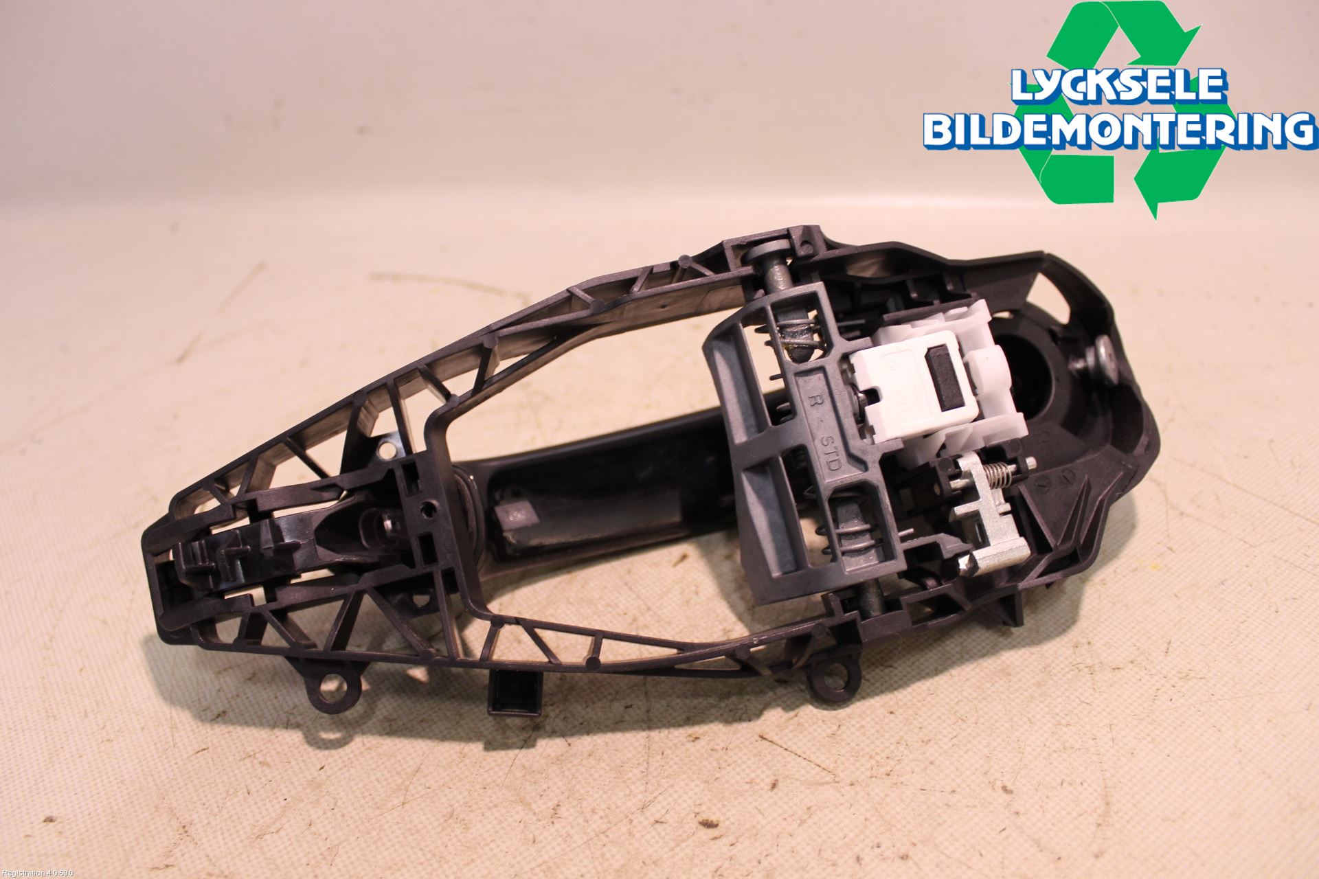 BMW 5 G30/G31/F90 17-23 Dörrhandtag Yttre Hö