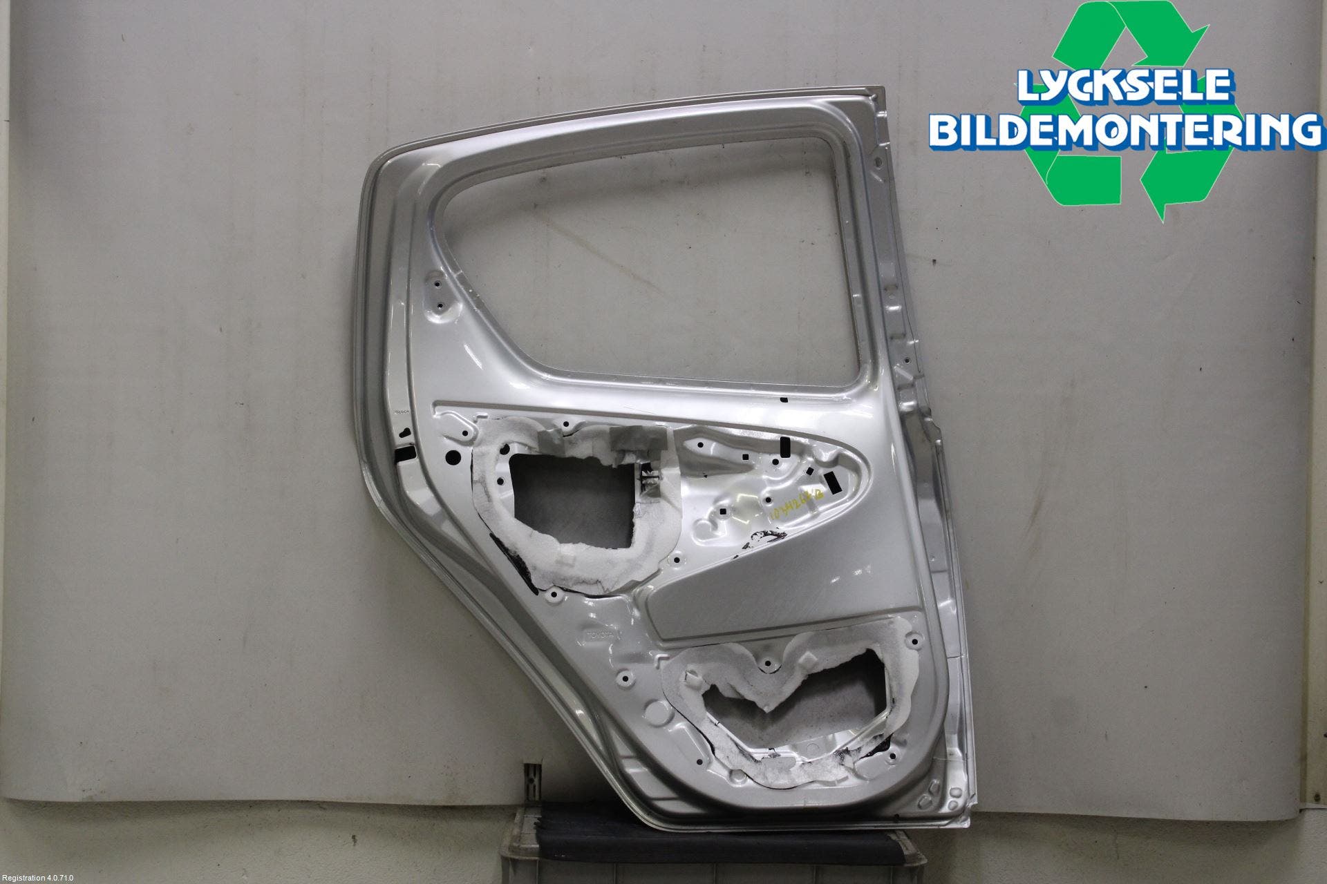 Toyota AYGO 06-14 Dörr Bak Vänster