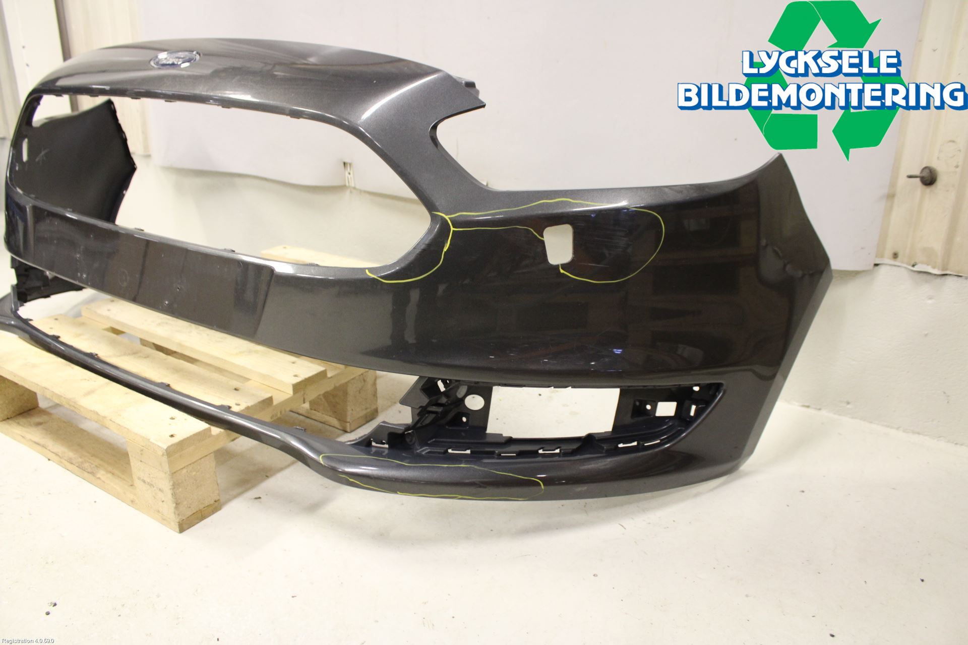 Ford GALAXY 16- Stötfångarbeklädnad Fram