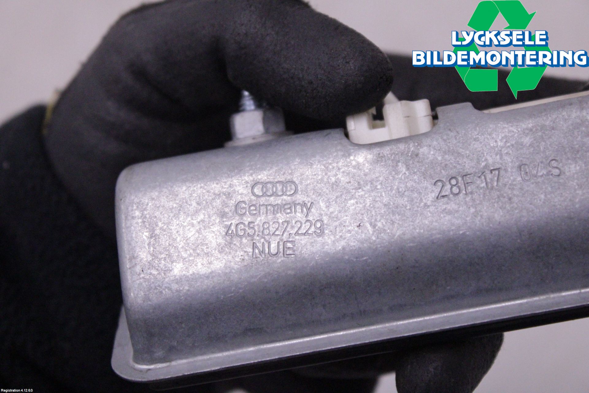 Audi Q3 8U 12-18 Bakluckehandtag