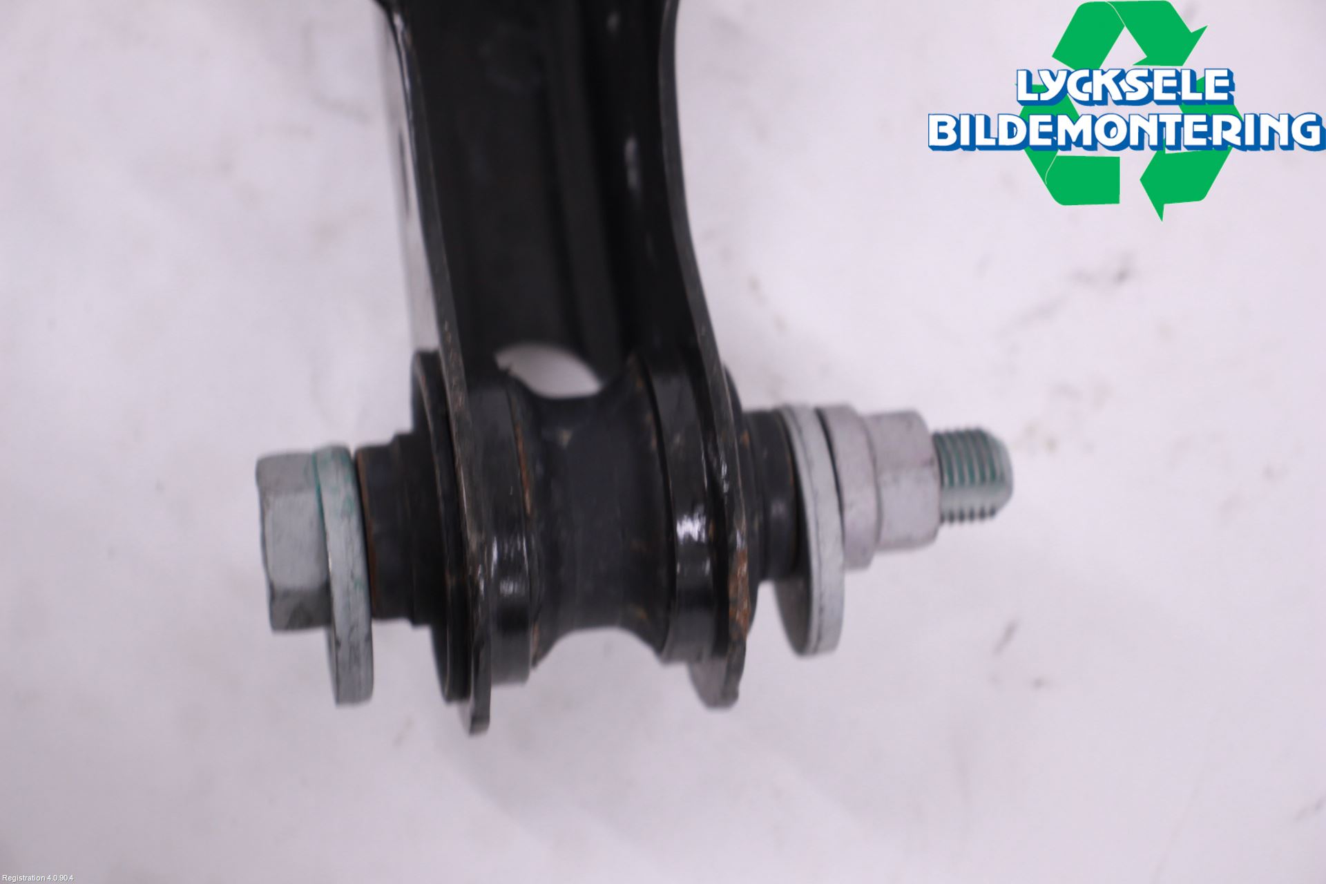 Toyota COROLLA 19- Bärarm Bak Vänster