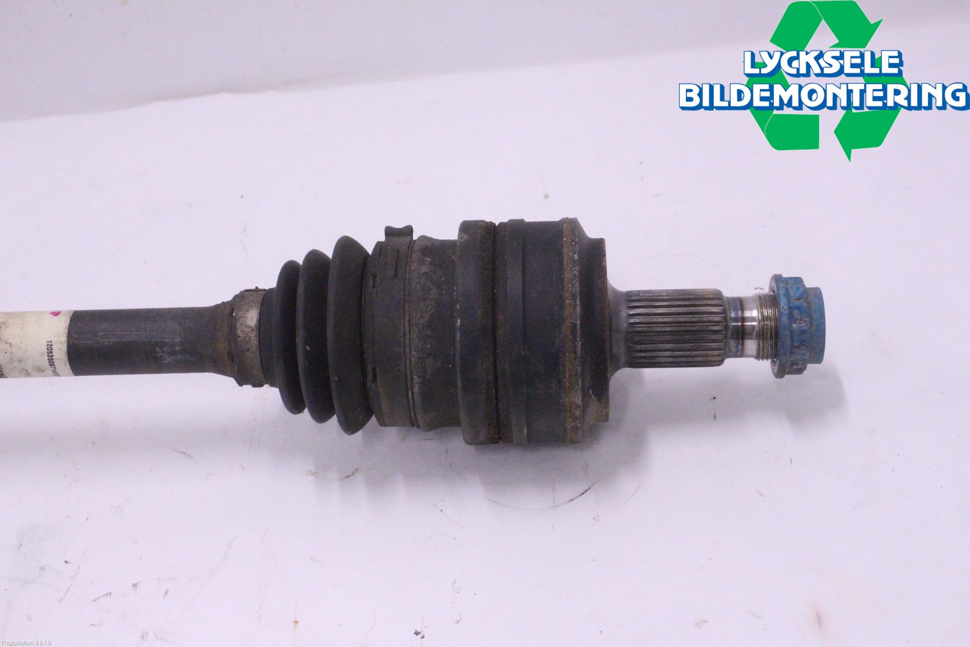 Mercedes-Benz MB C-KLASS (W205) 14-21 Drivaxel Bak Vänster