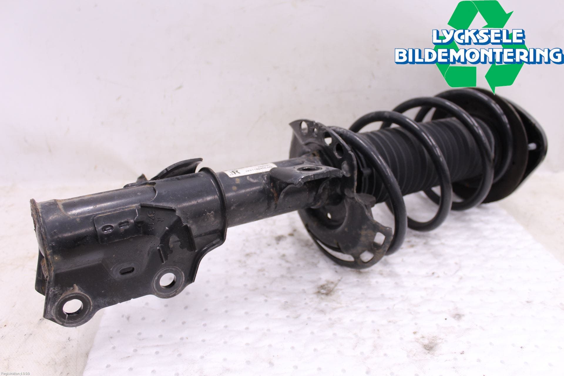 Ford FOCUS 19- Fjäderben Fram Höger