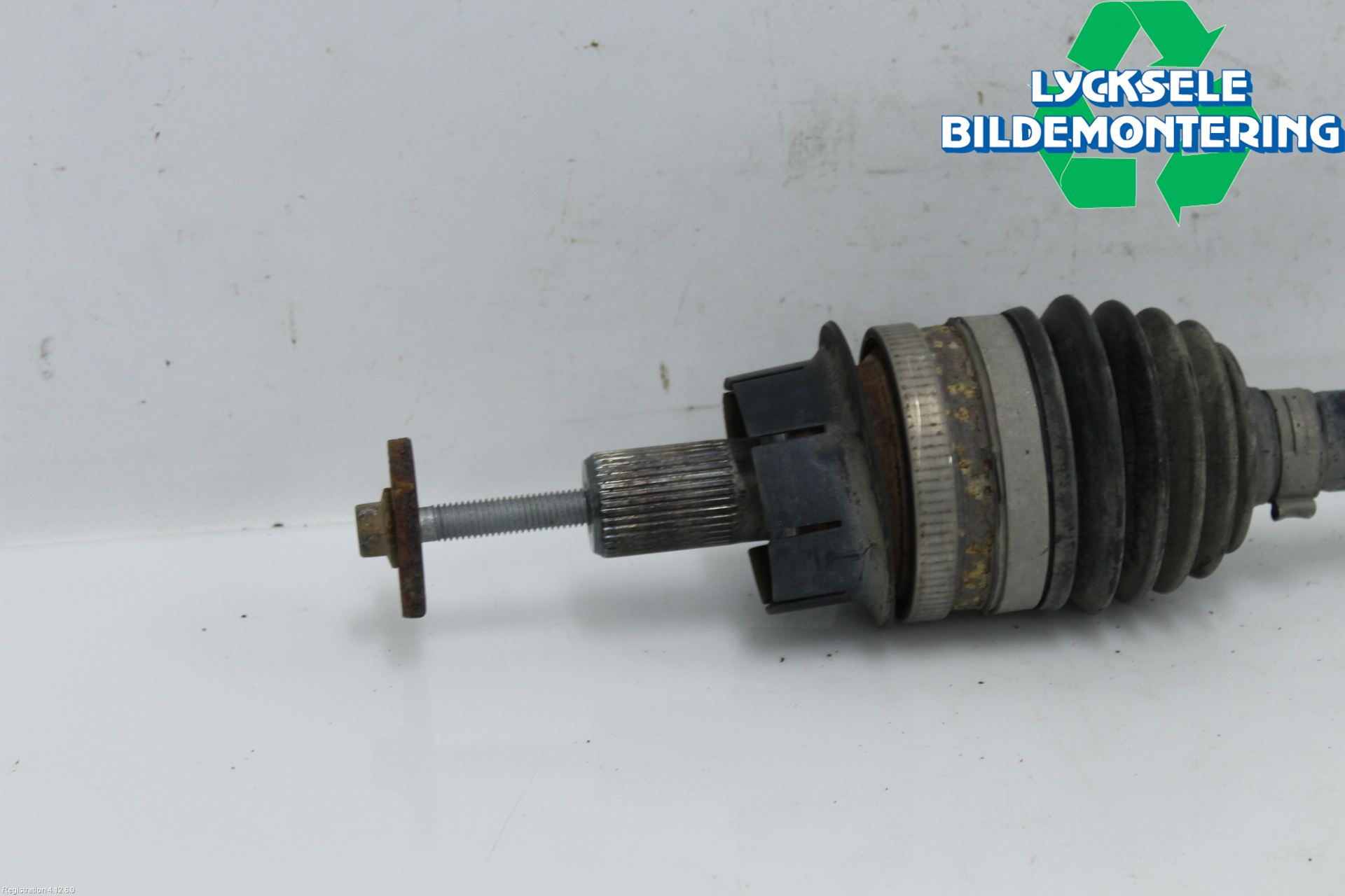 Volvo XC70 08-13 Drivaxel Bak Höger