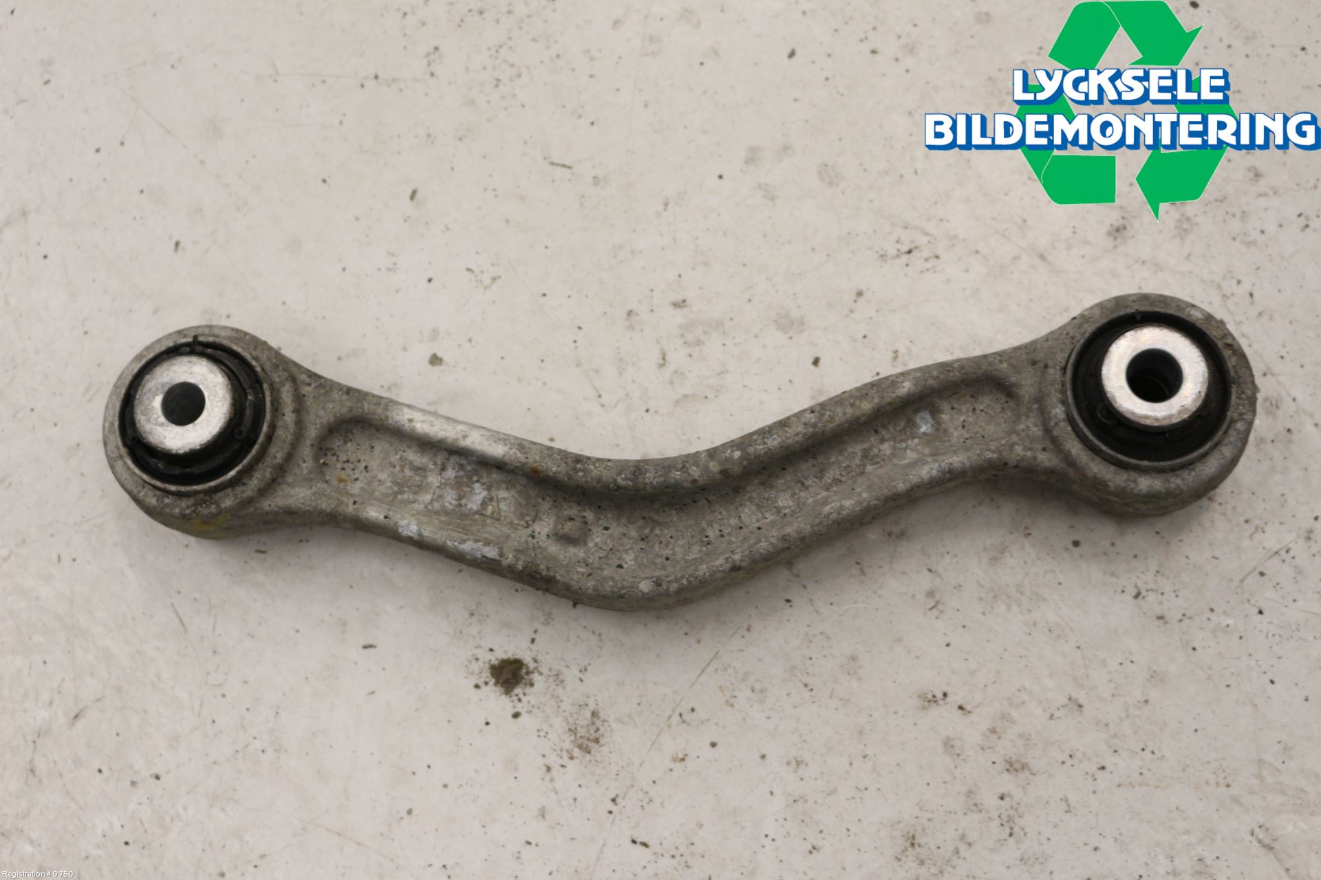 BMW 5 F10/F11/F18 09-17 Bärarm Bak Vä-Hö