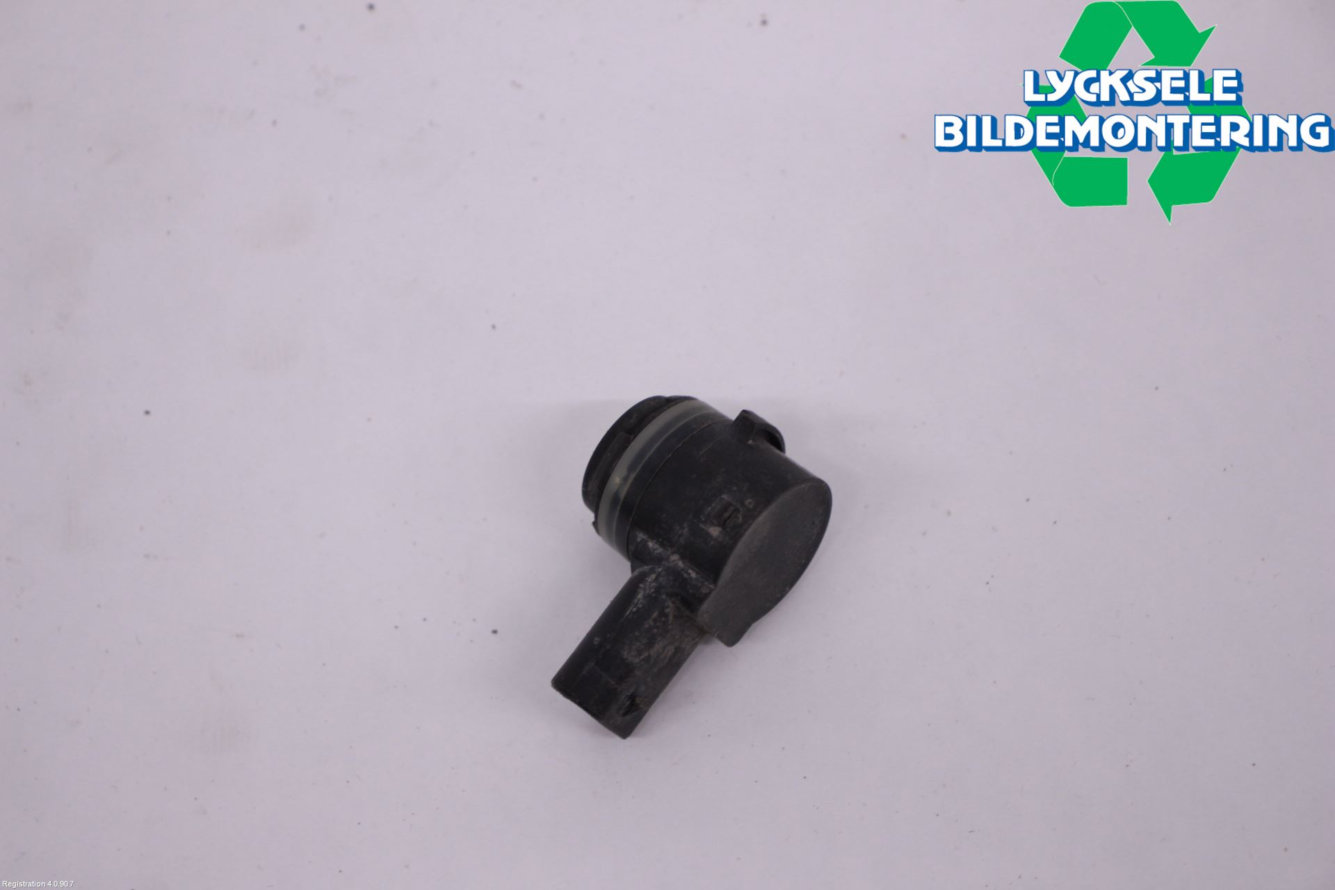 Volkswagen VW CADDY 16-20 Parkeringshjälp Frontsensor