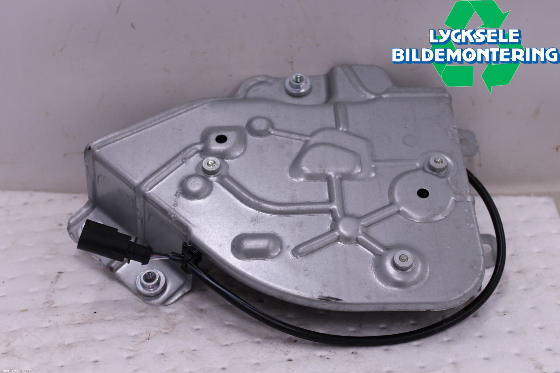 Volkswagen VW CADDY 16-20 Centrallåsmotor Vänster