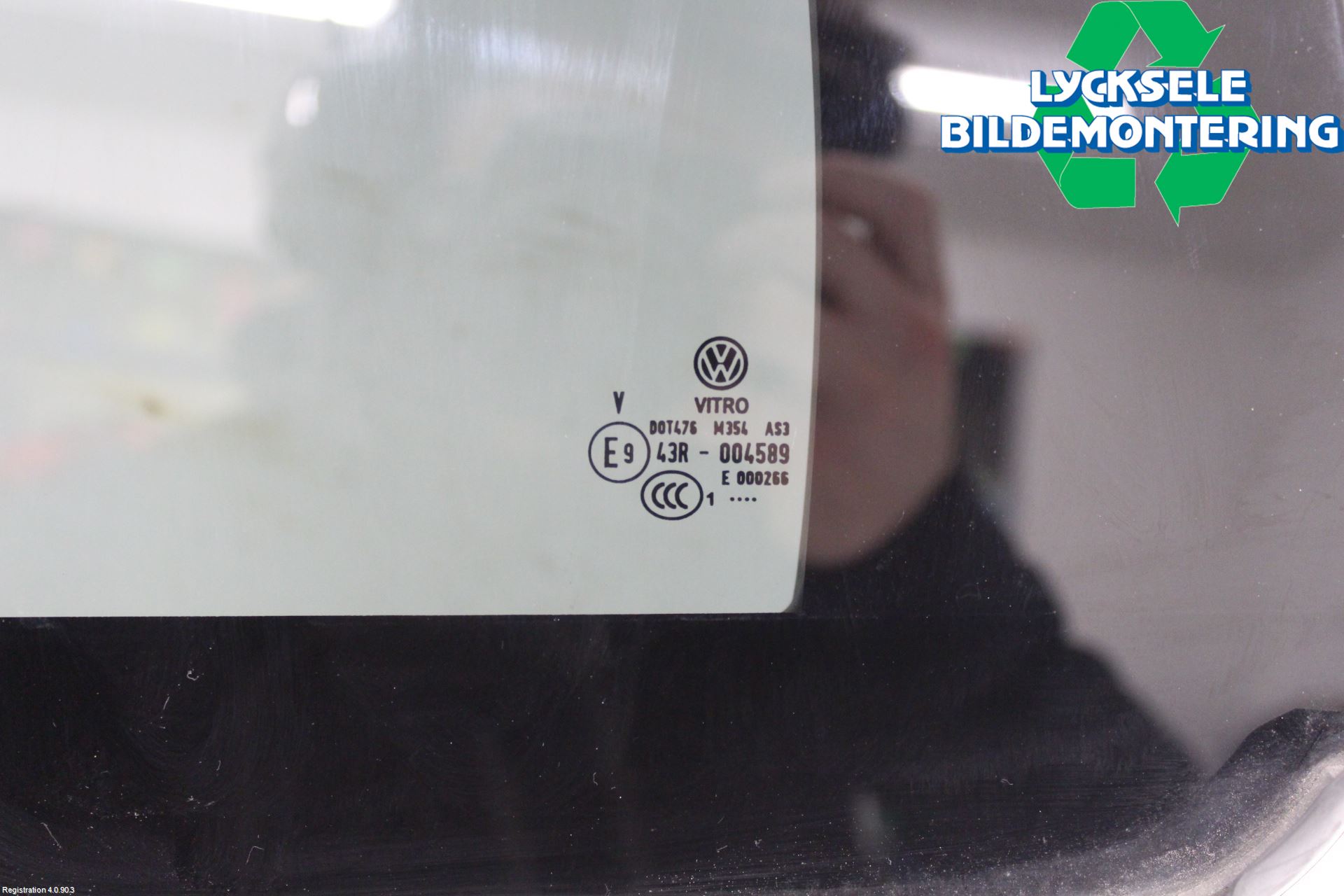 Volkswagen VW TIGUAN 16-24 Dörruta Bak Lilla Vä