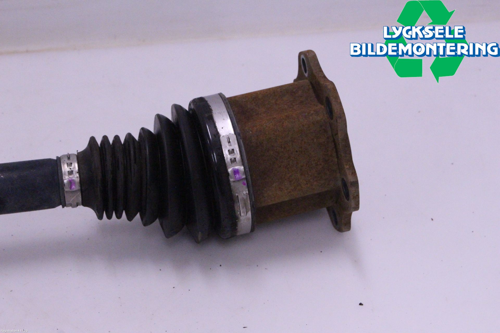 Audi A6 ALLROAD 12-18 Drivaxel Fram Höger