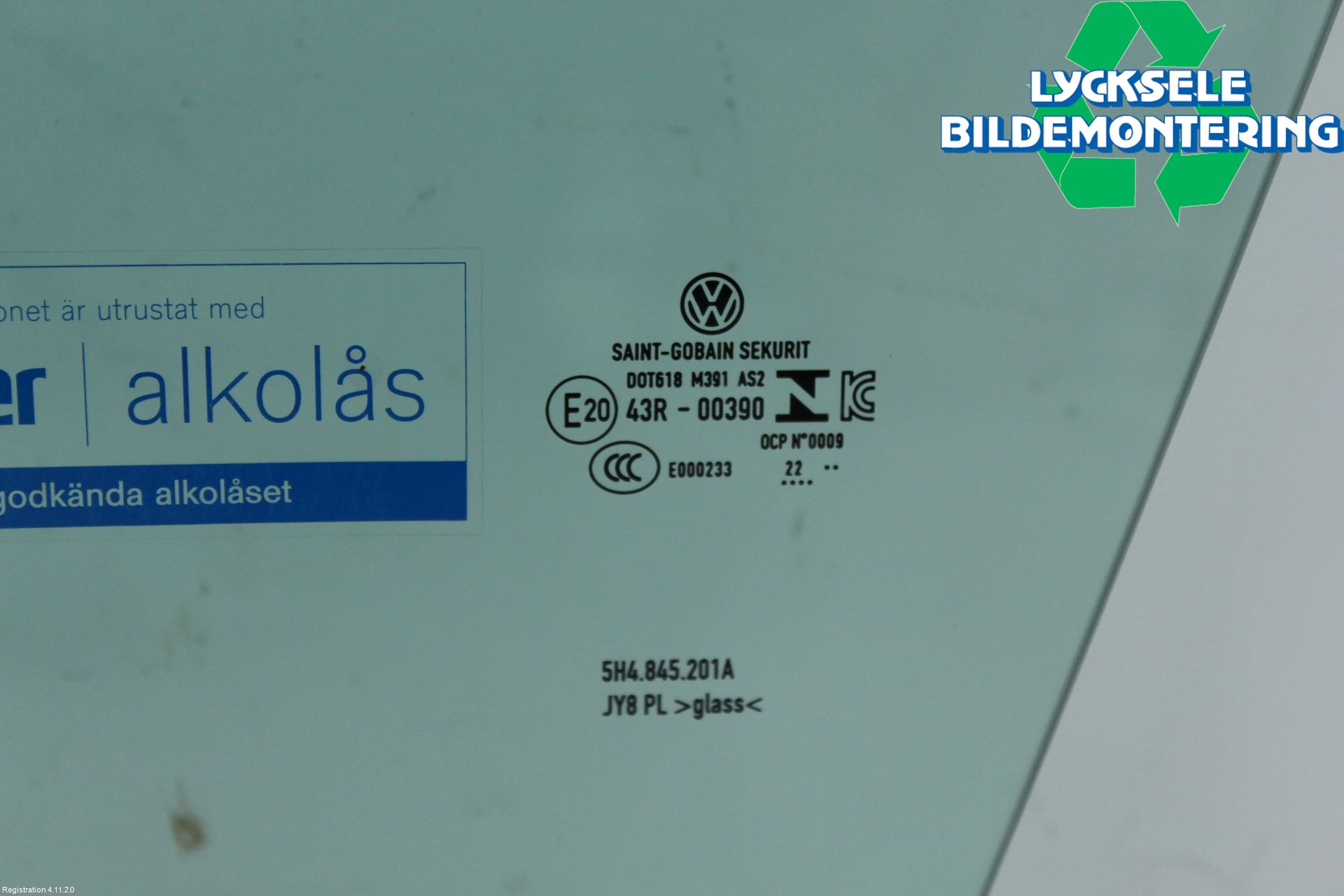 Volkswagen VW GOLF / E-GOLF VIII 20- Dörruta Fram Vänster