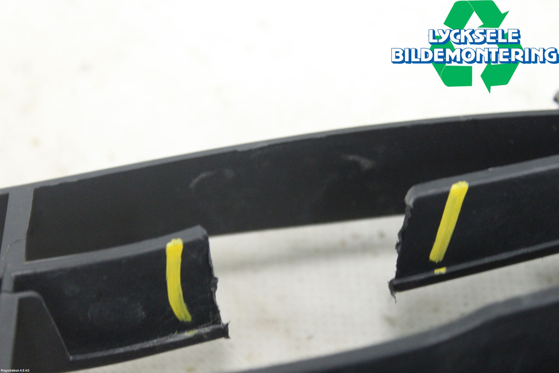 Ford FIESTA (VII) 18-23 Grilldel Mitt