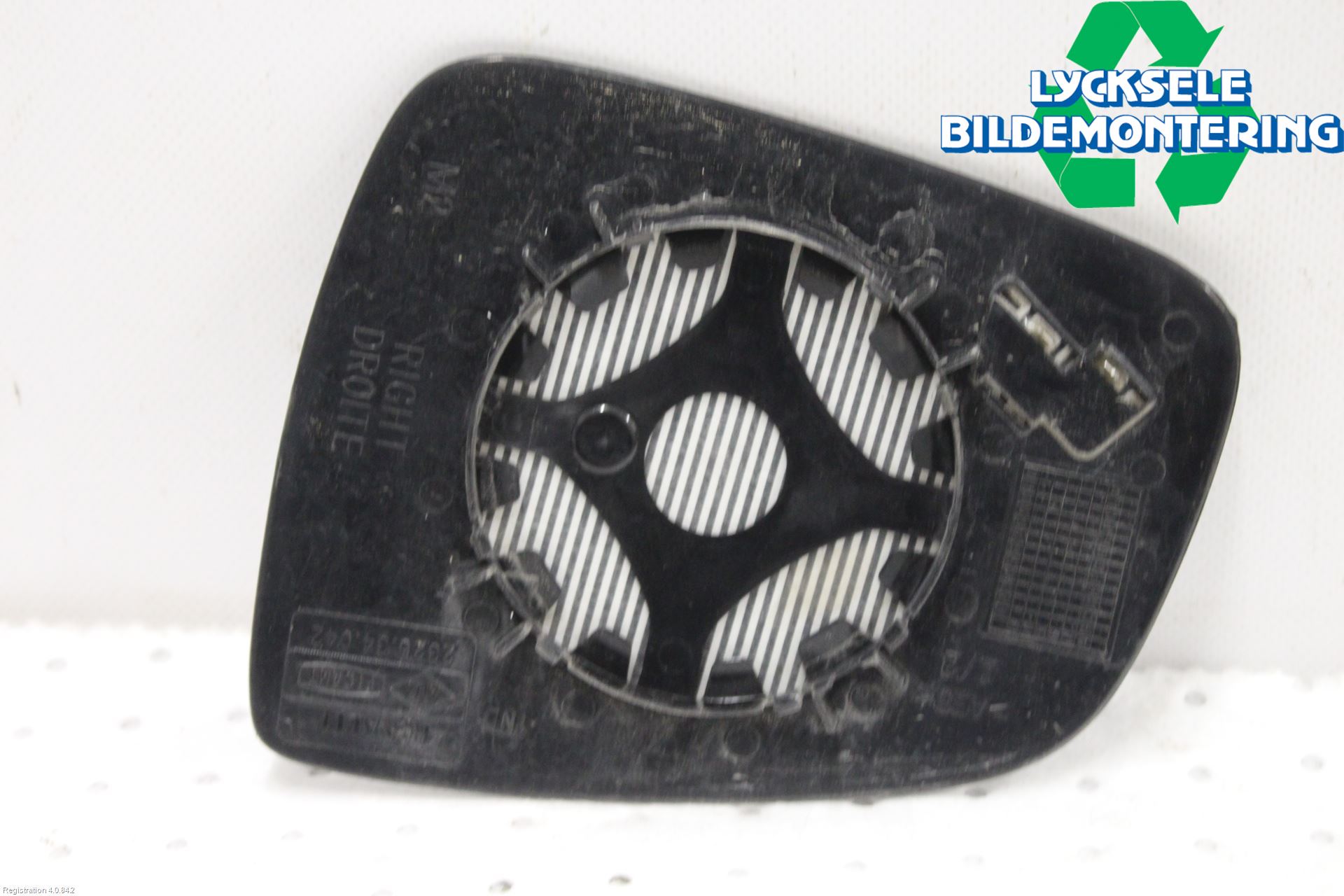 Dacia DUSTER 10-17 Spegelglas Hö