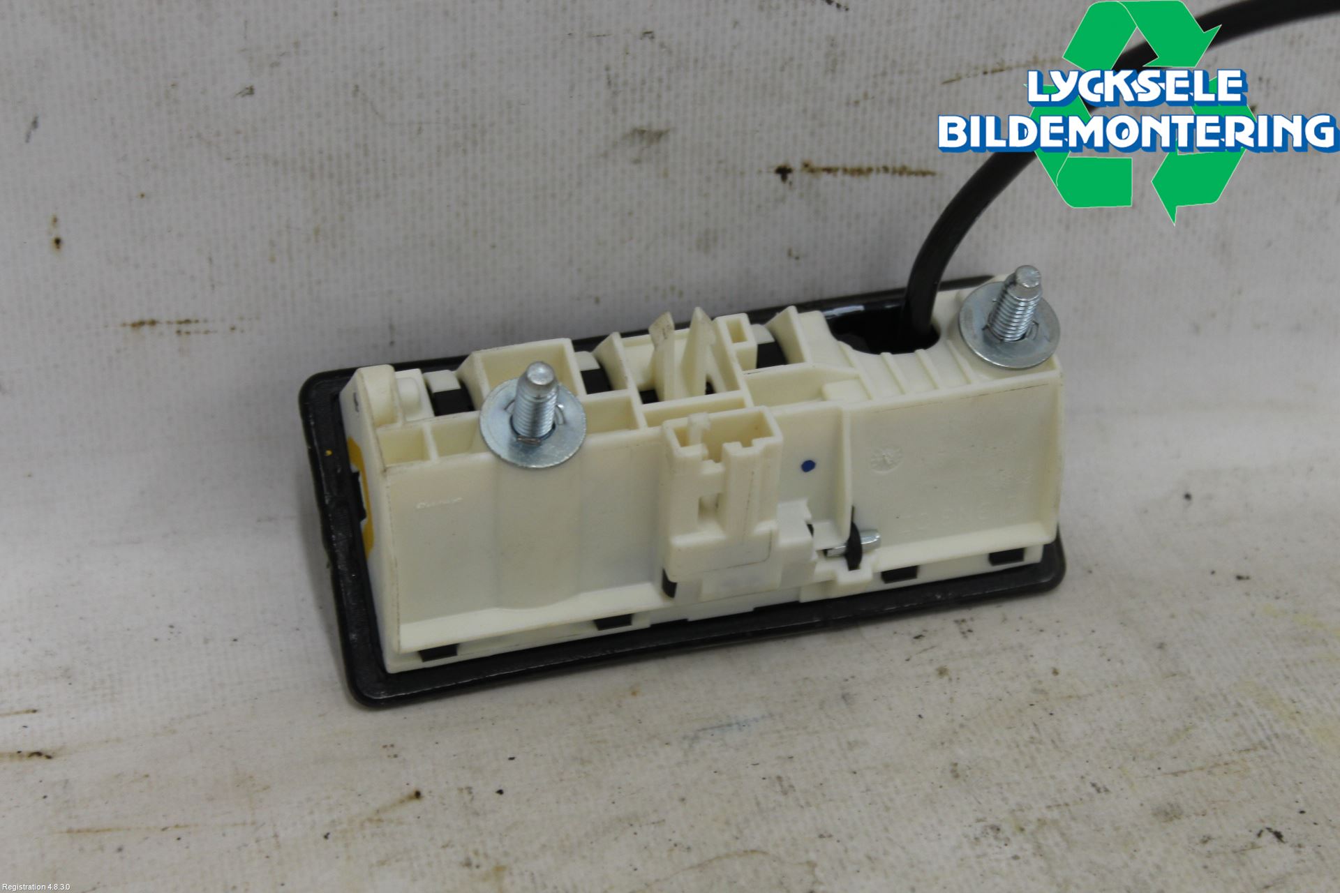 Audi A6 ALLROAD 12-18 Bakluckehandtag