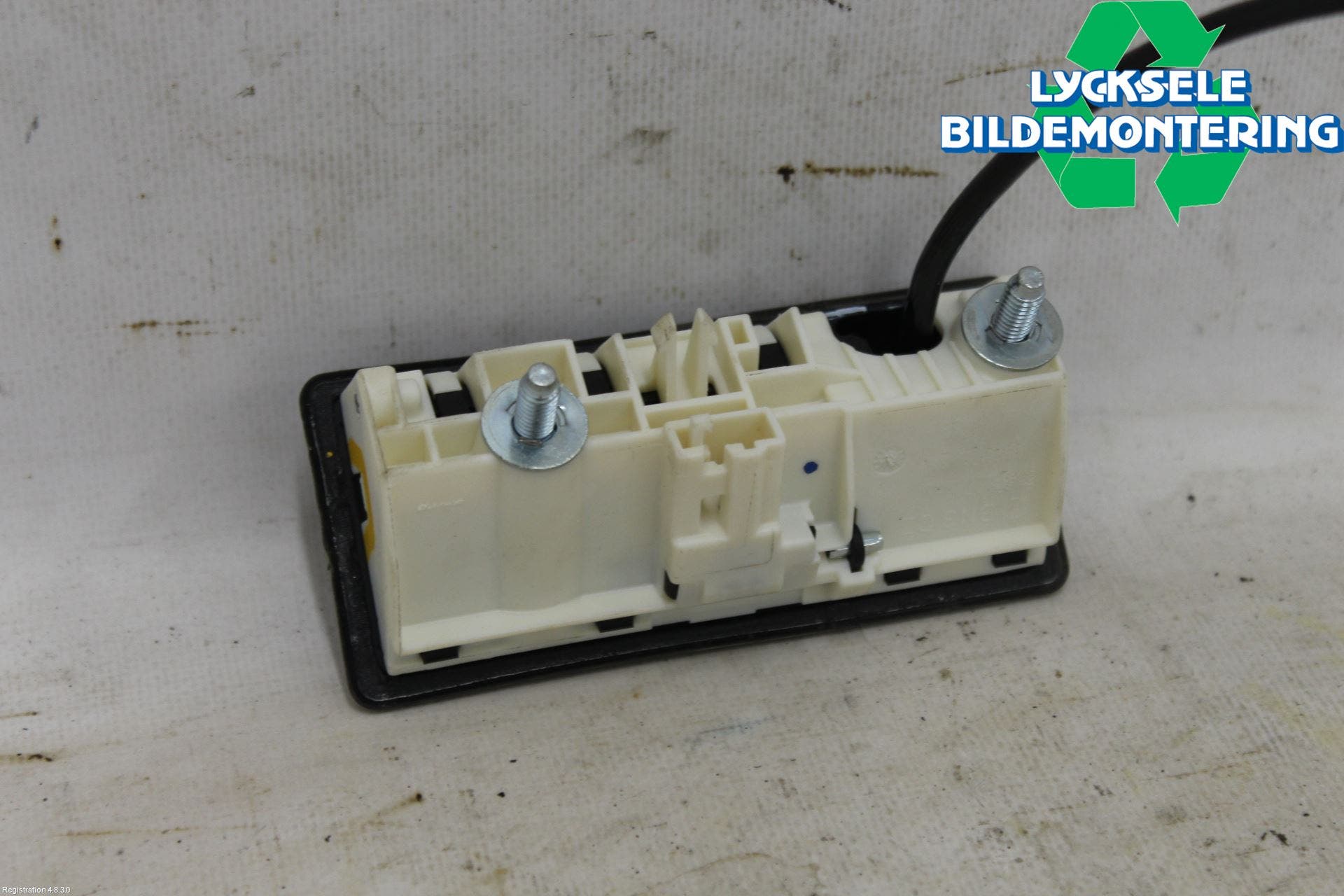 Audi A6 ALLROAD 12-18 Bakluckehandtag