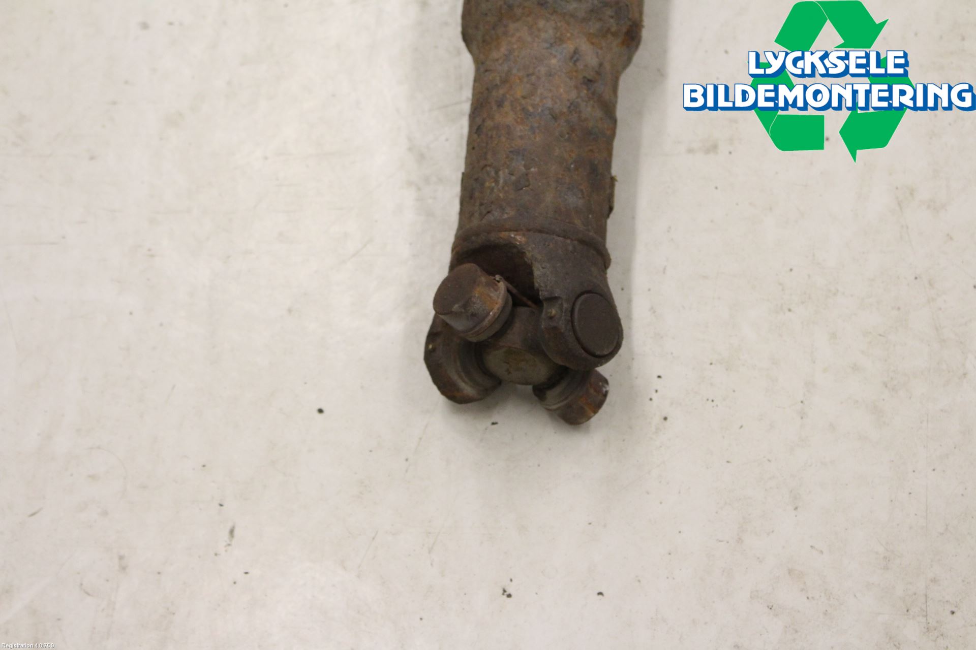 Cadillac ESCALADE Mellanaxel Komp