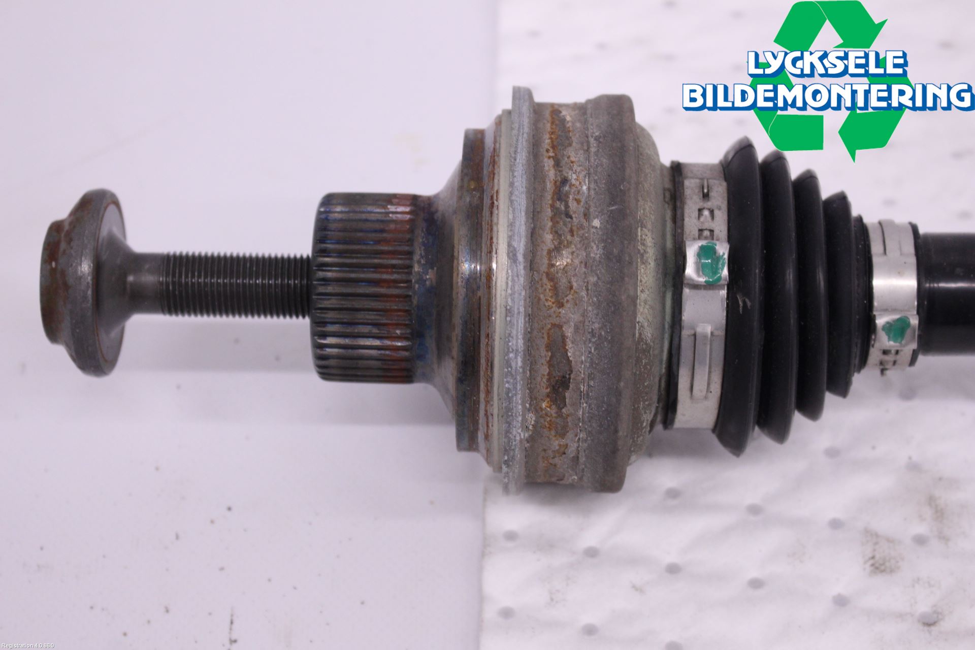 Audi A6 F2/C8 19- Drivaxel Bak Höger