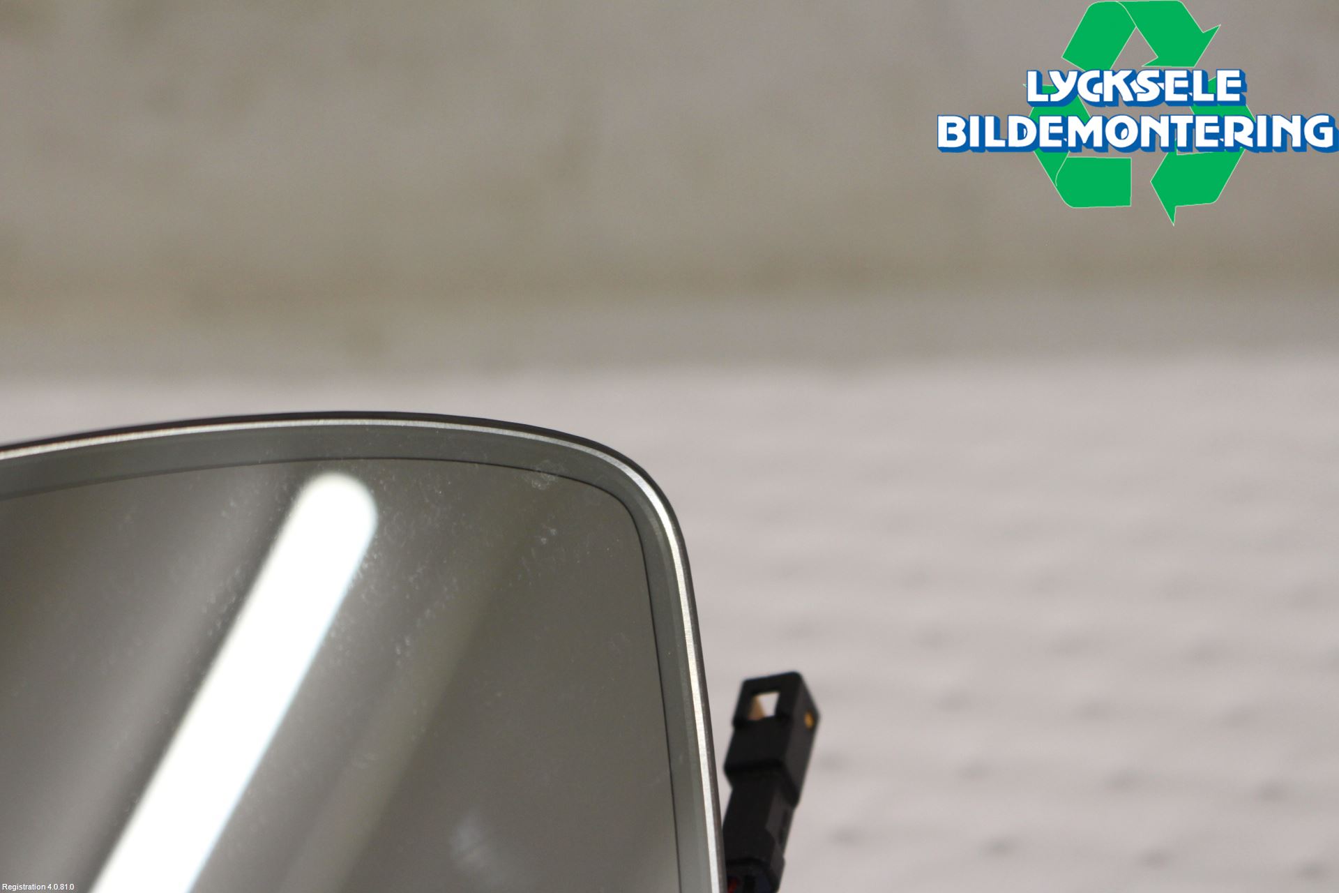 Skoda KAROQ 18- Spegelglas Vä