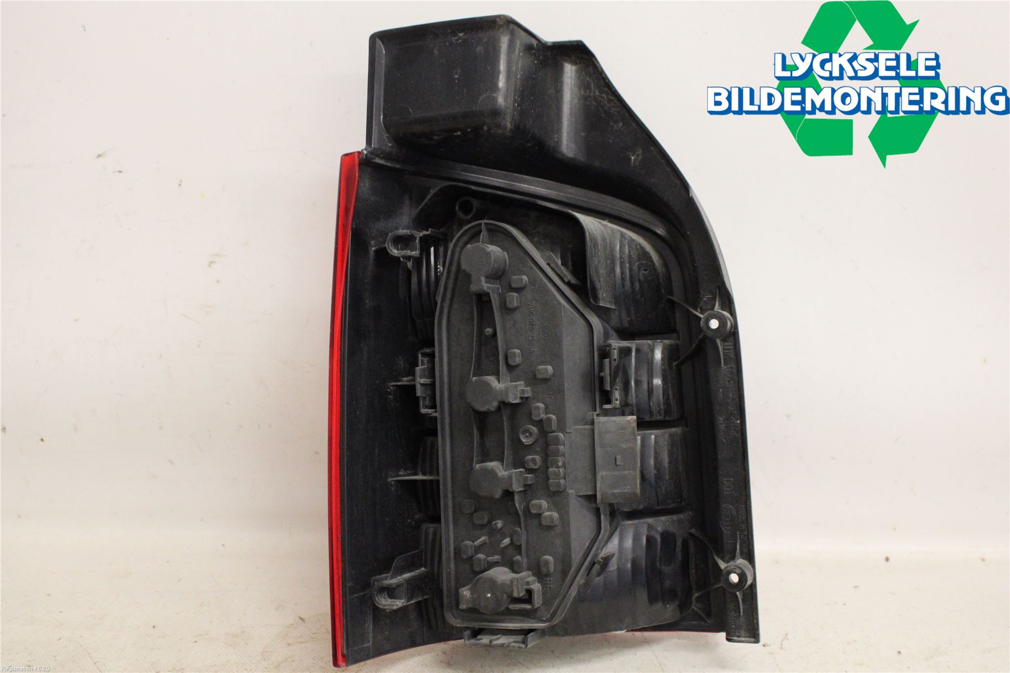 Volkswagen VW TRANSP/CARAVELLE (T5) 04-15 Bakljus Höger