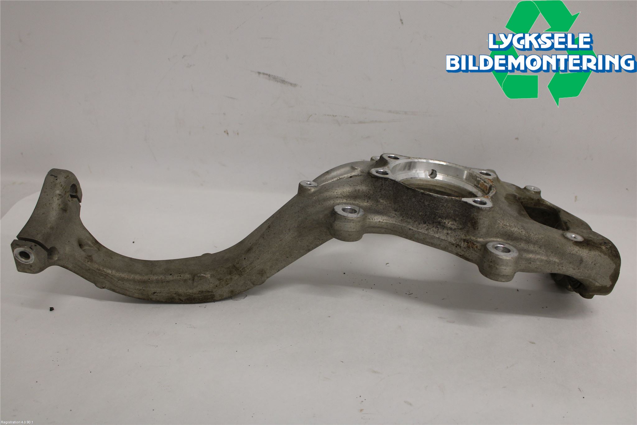 Audi A6 F2/C8 19- Styrspindel Lagerhus Hö