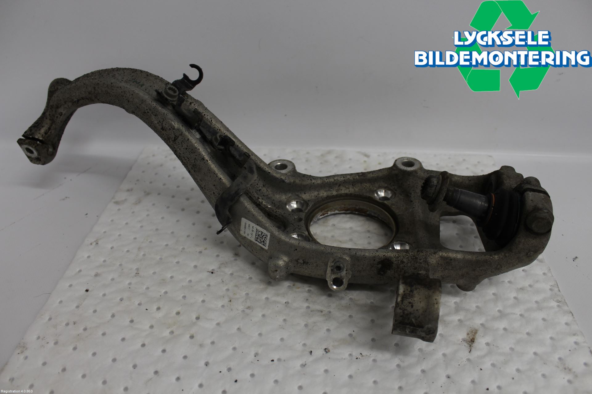 Audi A4/S4 B9 16-19 Styrspindel Lagerhus Hö