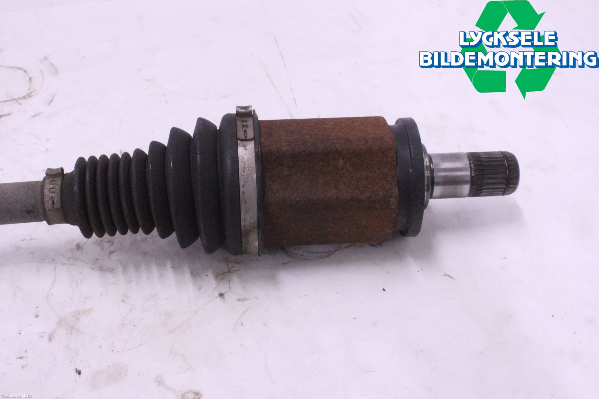 BMW 3 GT F34 13-19 Drivaxel Fram Vänster