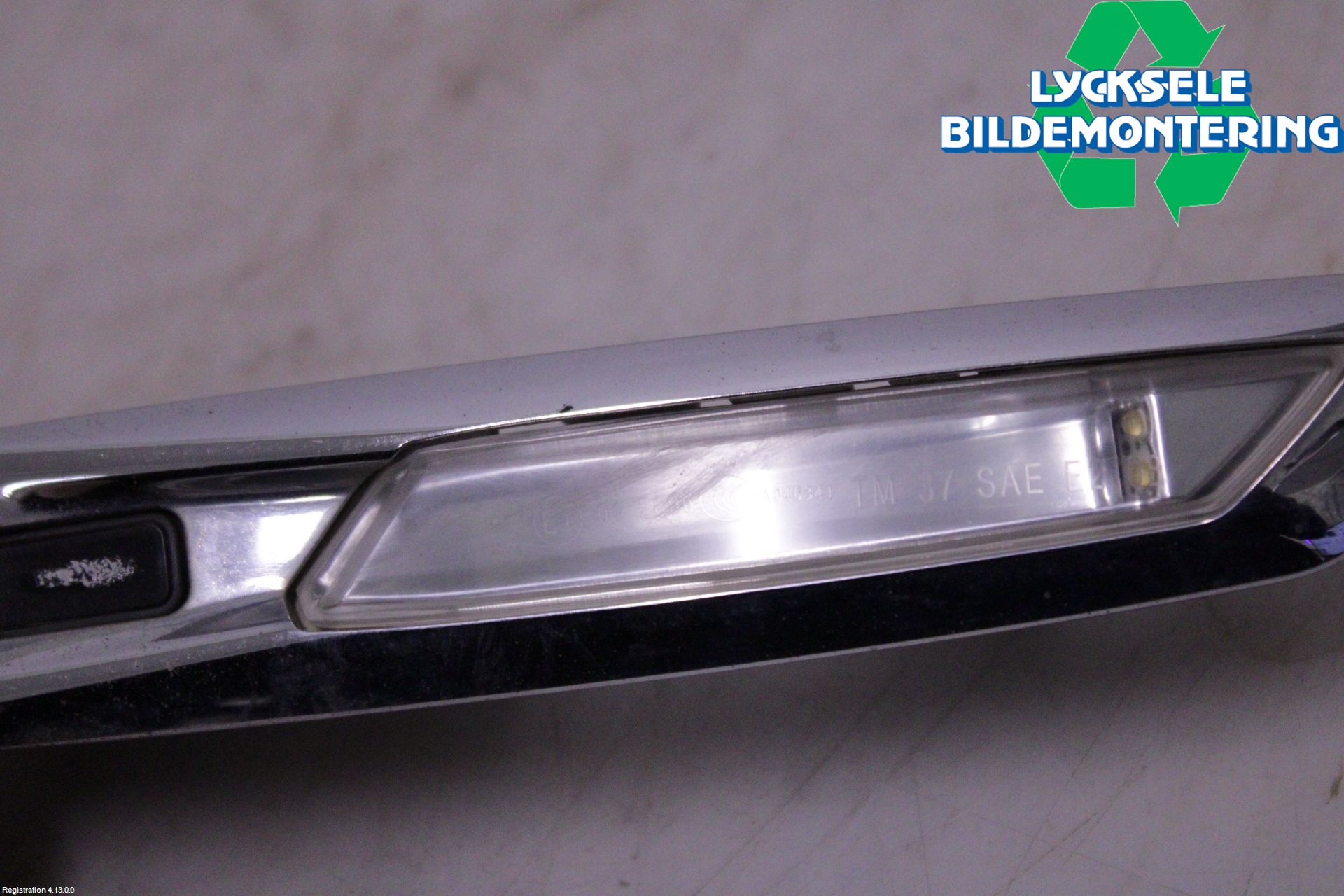 BMW 5 F10/F11/F18 09-17 Blinkers Fram Höger