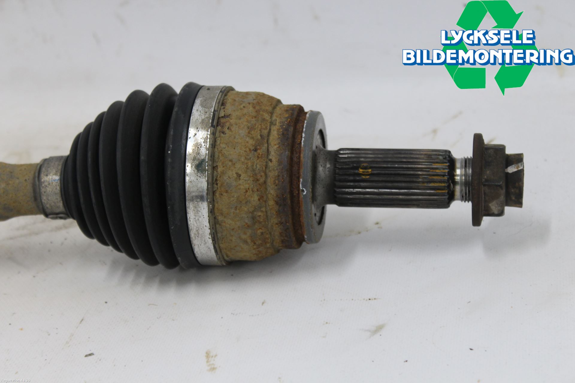 Kia CEED/CEED SW 19- Drivaxel Fram Höger