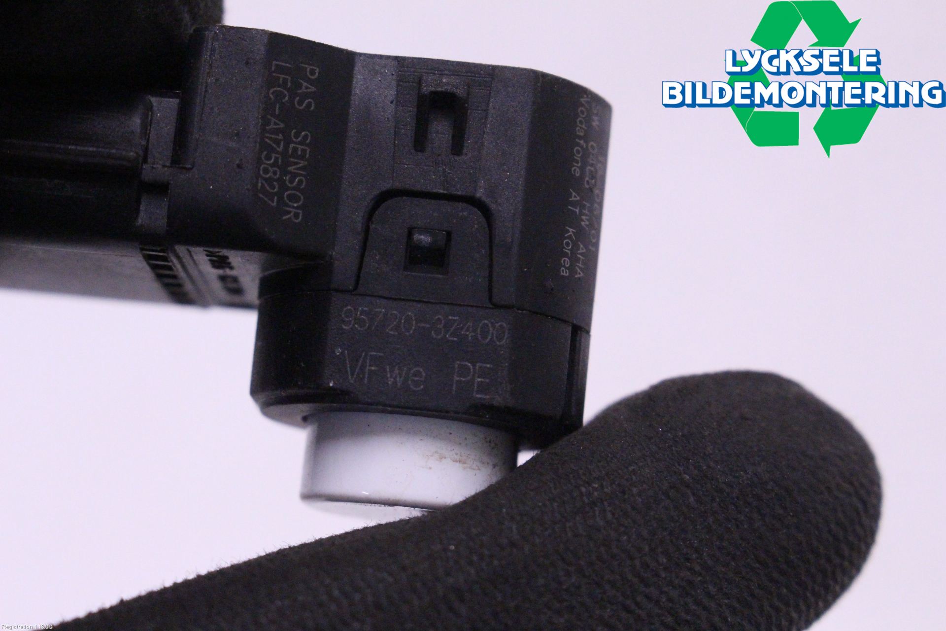 Hyundai i40 16-18 Parkeringshjälp Backsensor