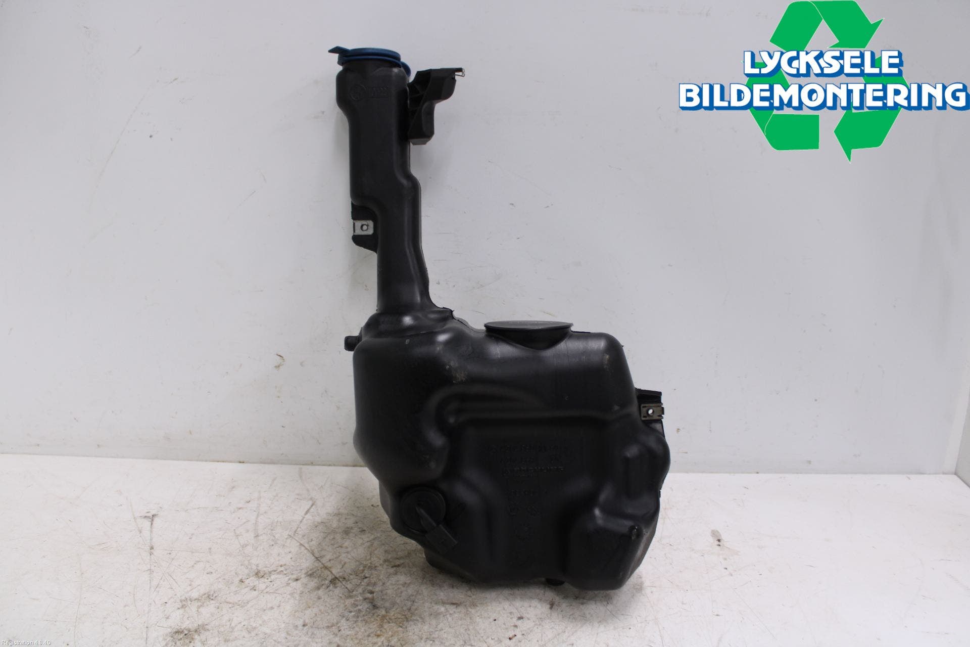 Mercedes-Benz MB C-KLASS (W204) 07-15 Spolartank Vindruta-Strål