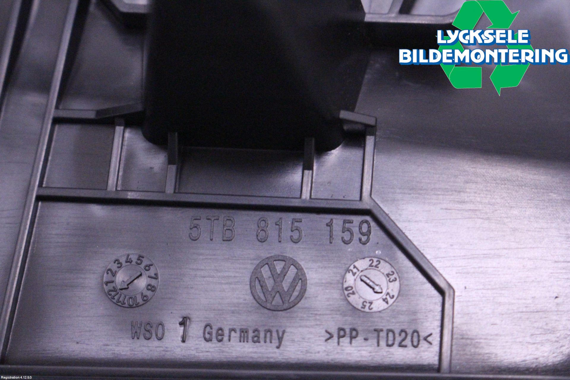 Volkswagen VW T-ROC 18- Torpedplåt-Torpedplast
