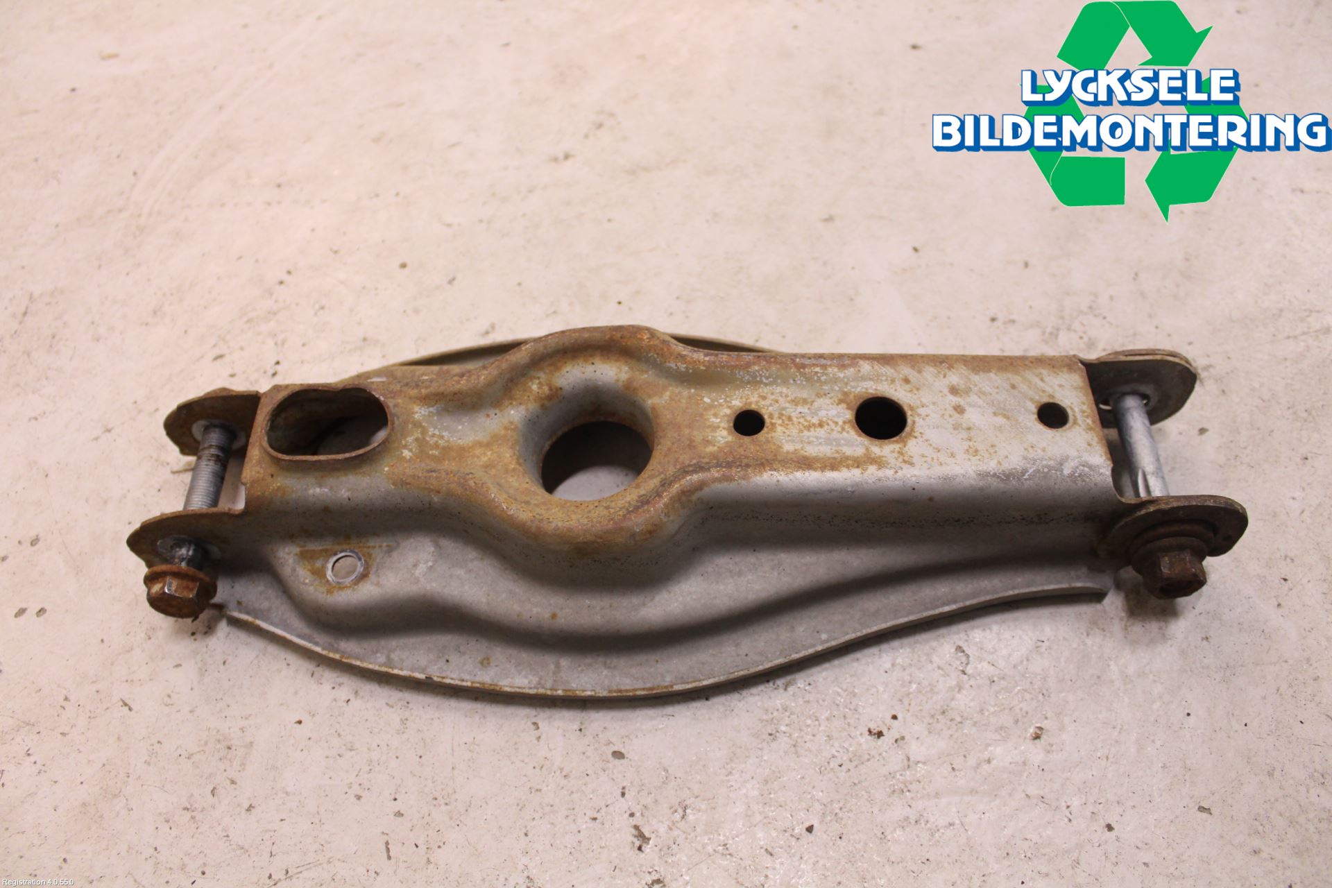 BMW X1 E84 10-15 Bärarm Bak Höger