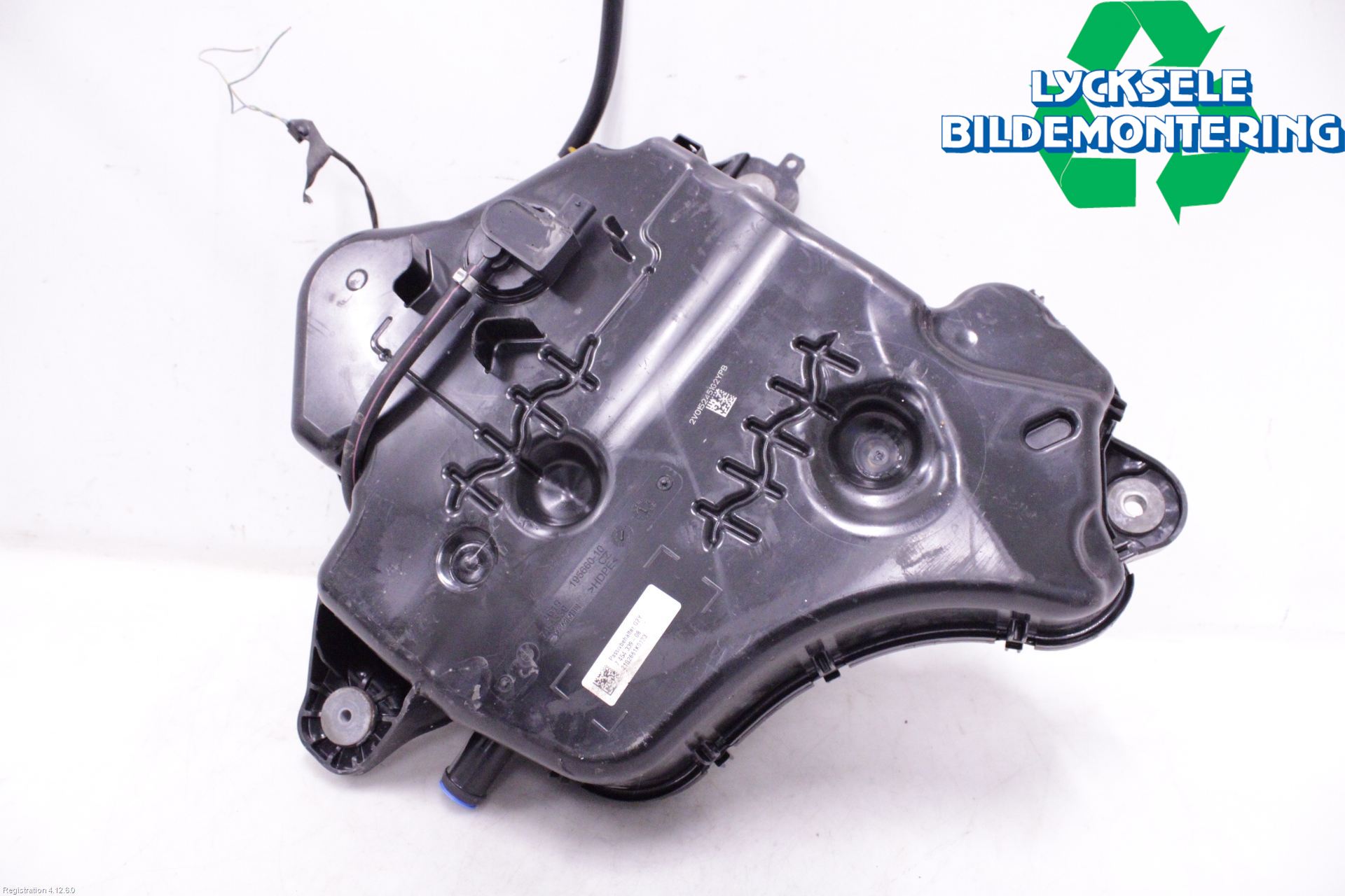BMW 3 G20/G21/G80/G81 19- Adblue Tank