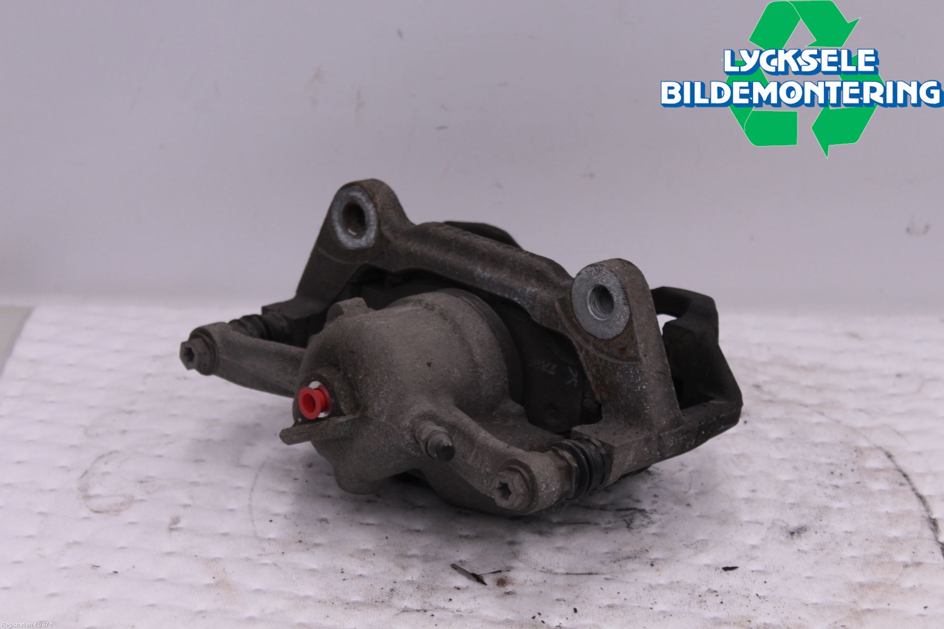 Seat ATECA 16->> Bromsok Fram Vänster