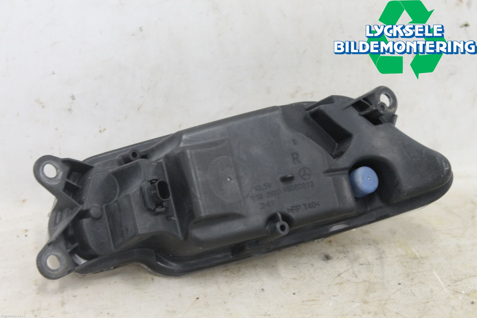 Mercedes-Benz MB E-KLASS (W212) 09-16 Dimljus-Varselljus Fram
