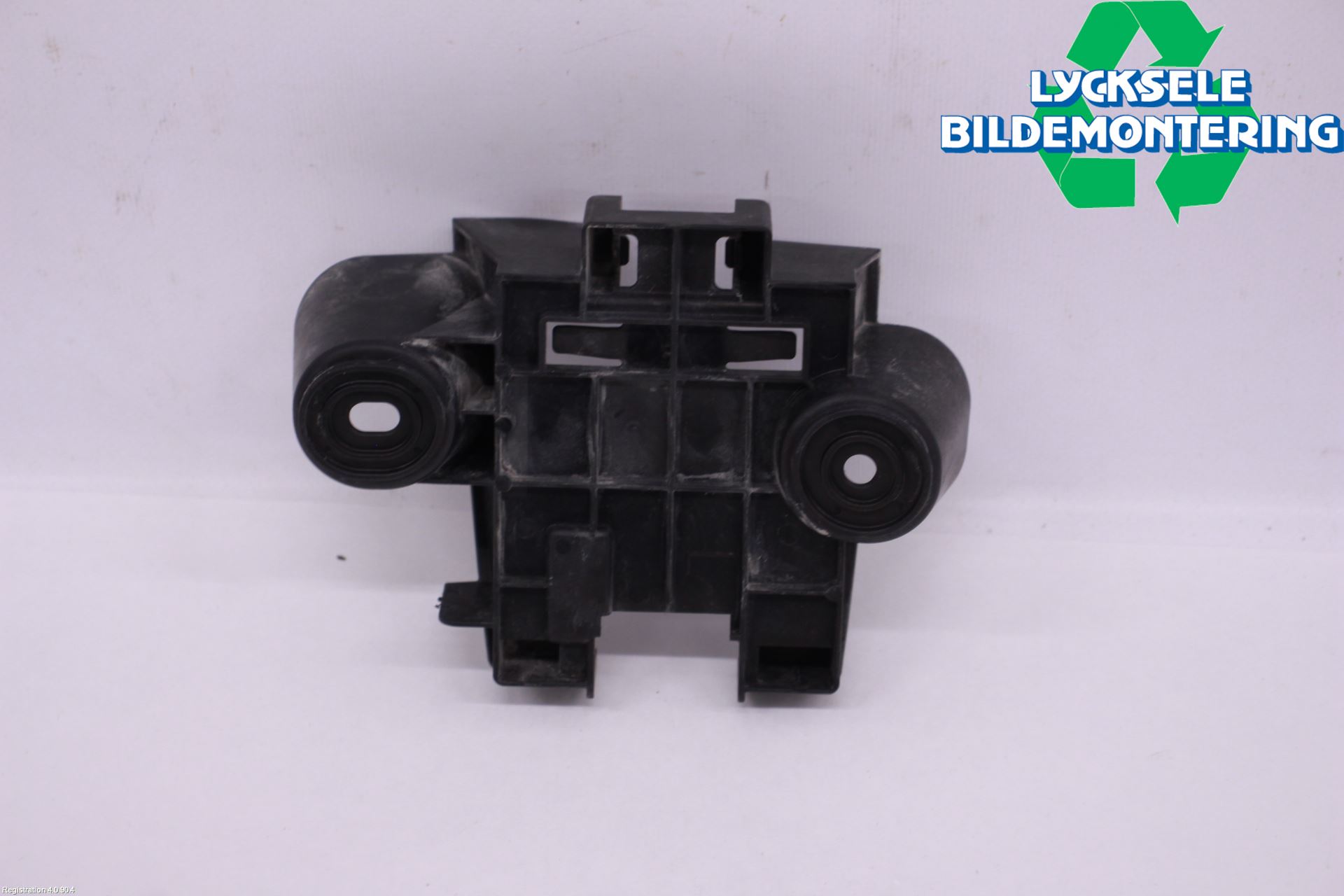 Skoda SUPERB 16-24 Stötfångardel Bak Vä