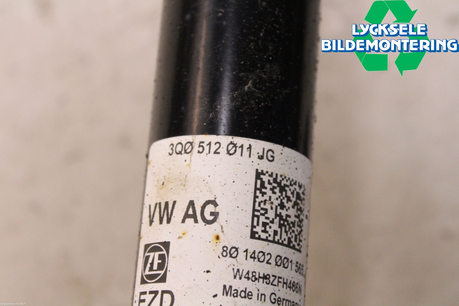 Volkswagen VW PASSAT 15-19 Stötdämpare Bak