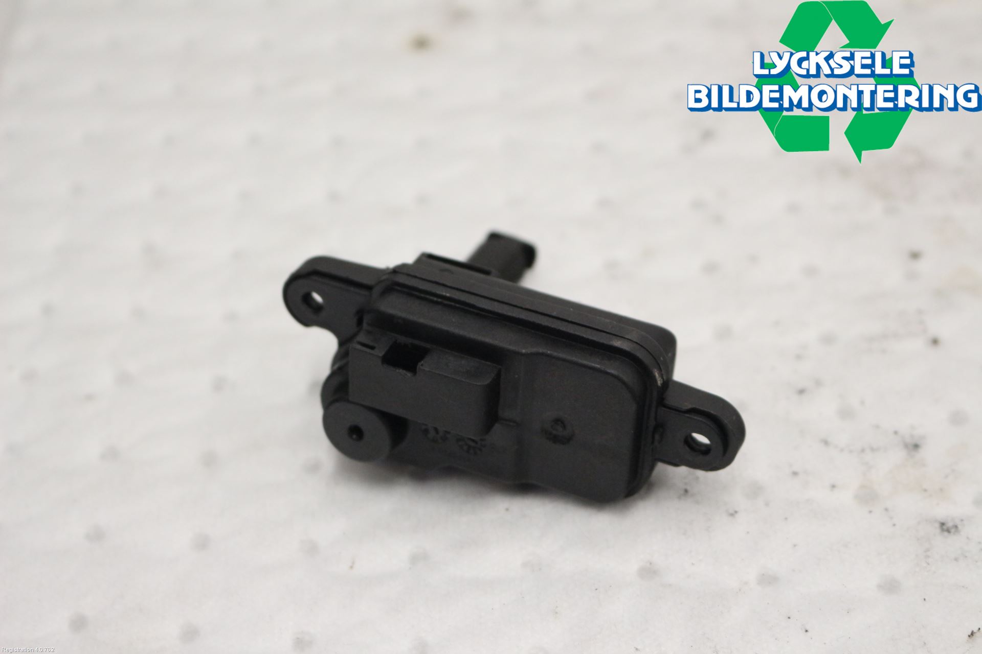 Audi A3/S3 8Y 21- Centrallåsmot Tanklucka