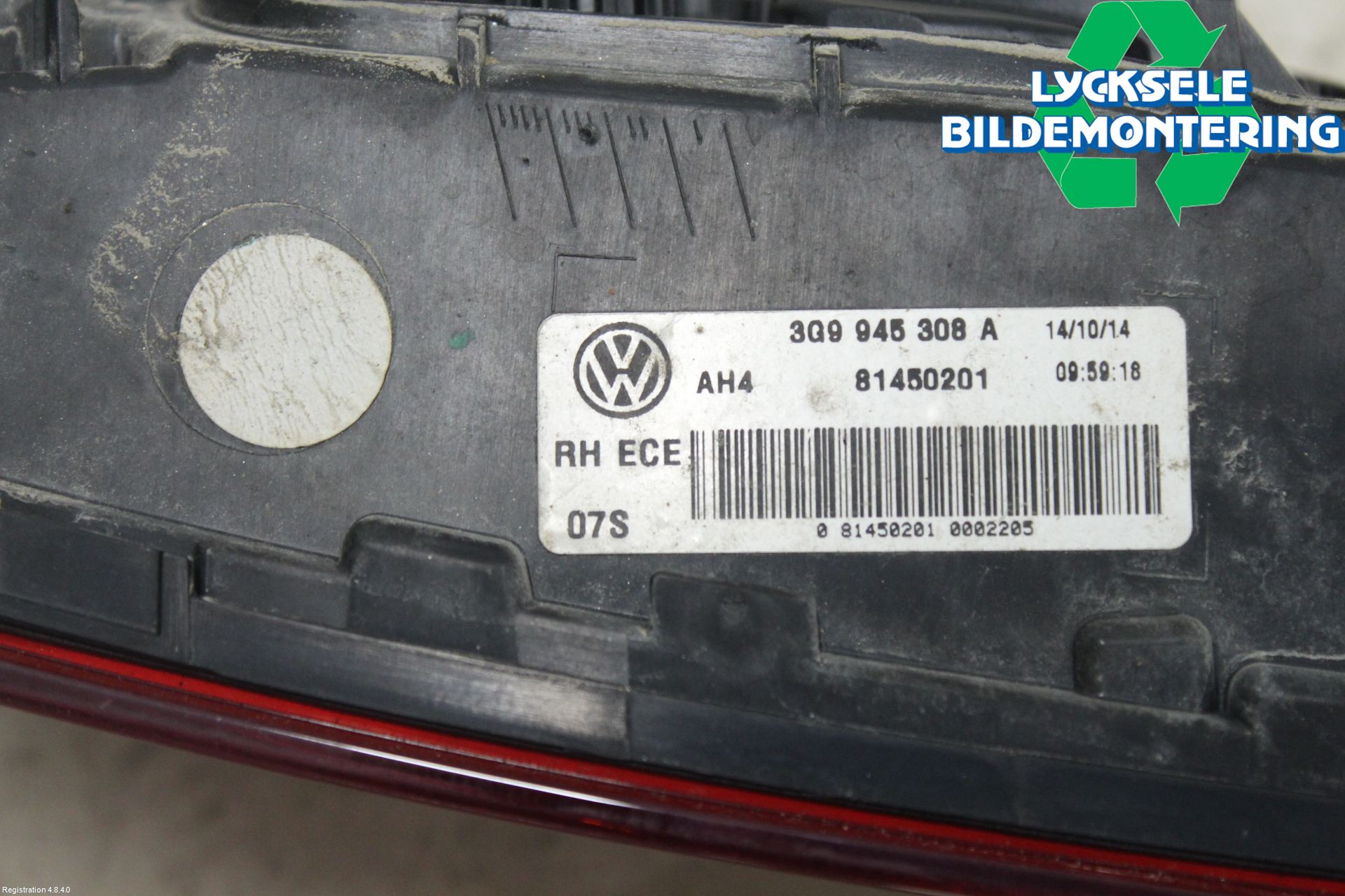 Volkswagen VW PASSAT 15-19 Bakljus Lucka Hö