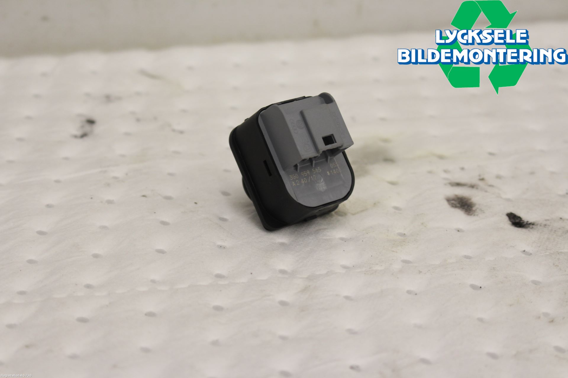 Volkswagen VW PASSAT 15-19 Strömställare Spegel