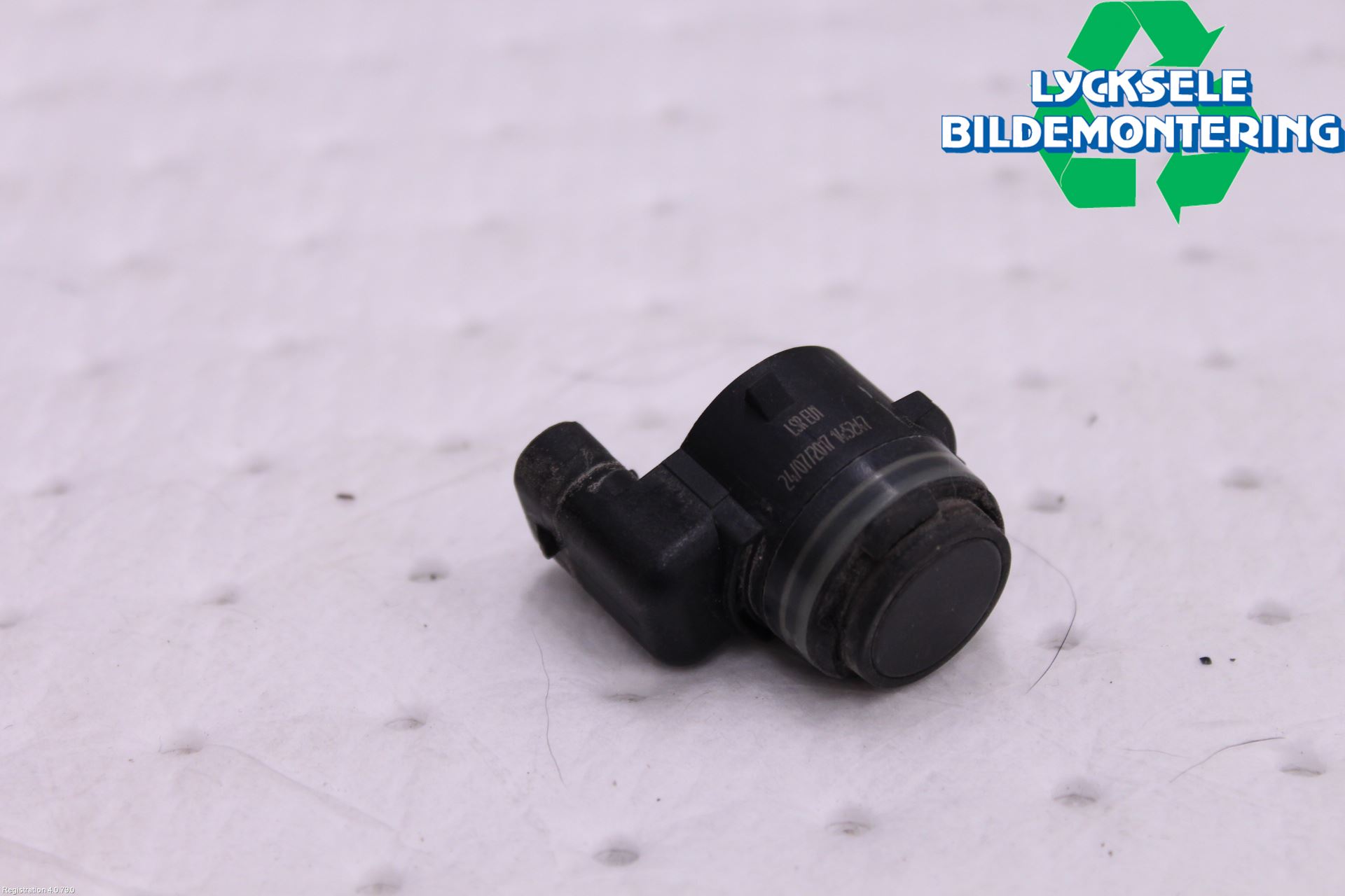 Skoda SUPERB 16-24 Parkeringshjälp Backsensor